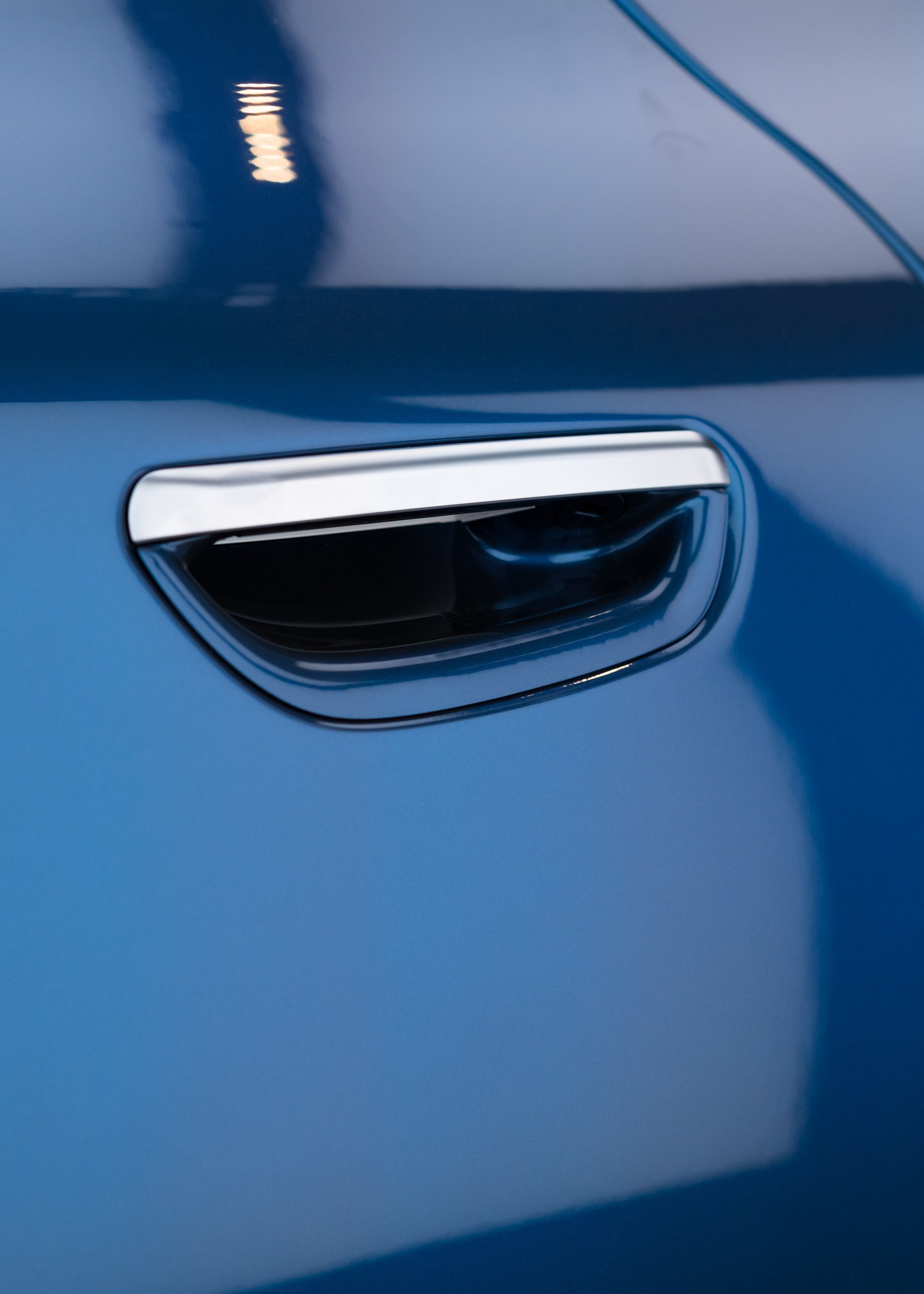 MASERATI GranCabrio Modena - Azzurro Astro Glossy - FUORISERIE - 2.99% Leasing-image-11