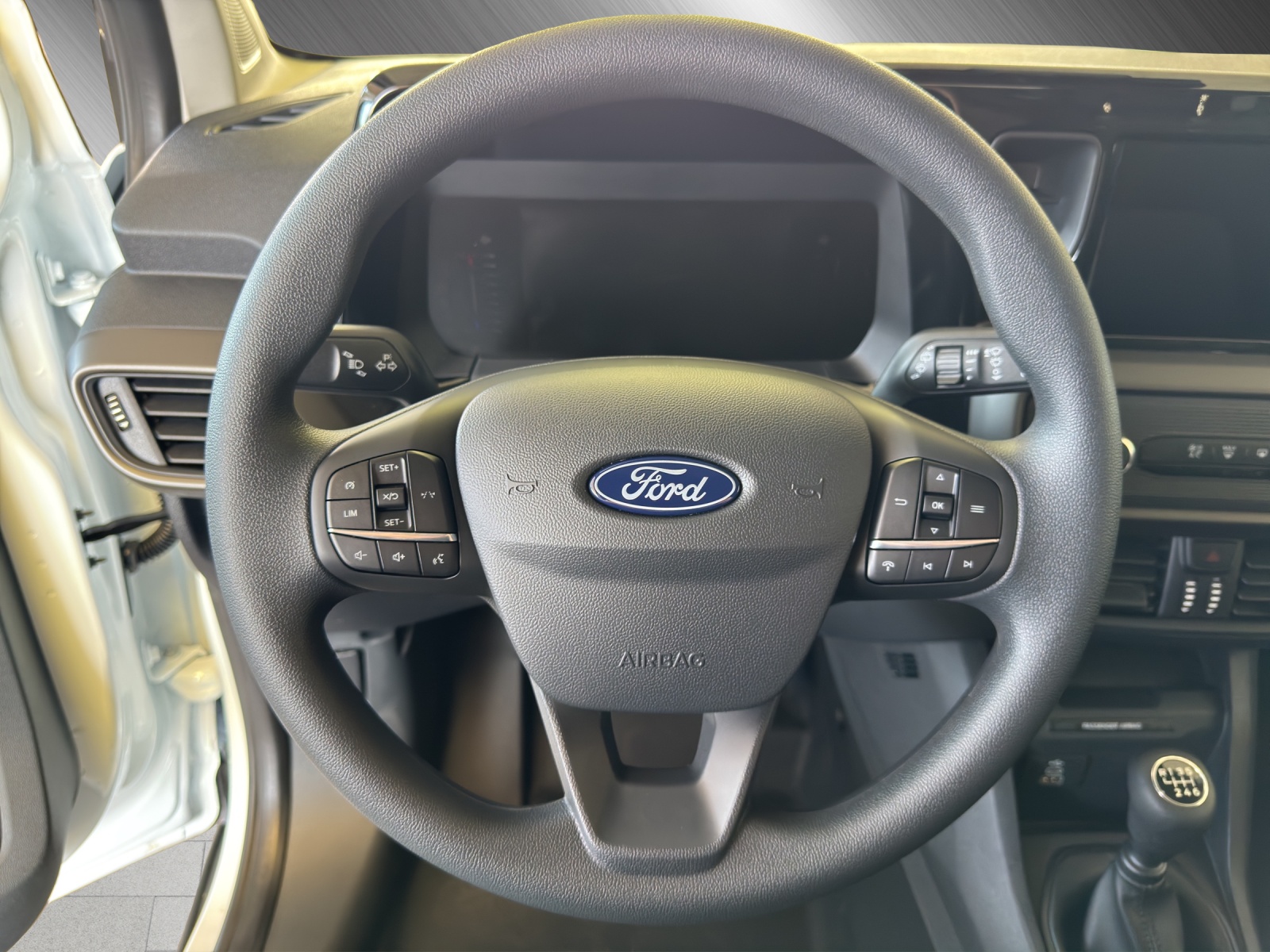 FORD Transit Courier Van 1.0 EcoBoost Trend-image-9