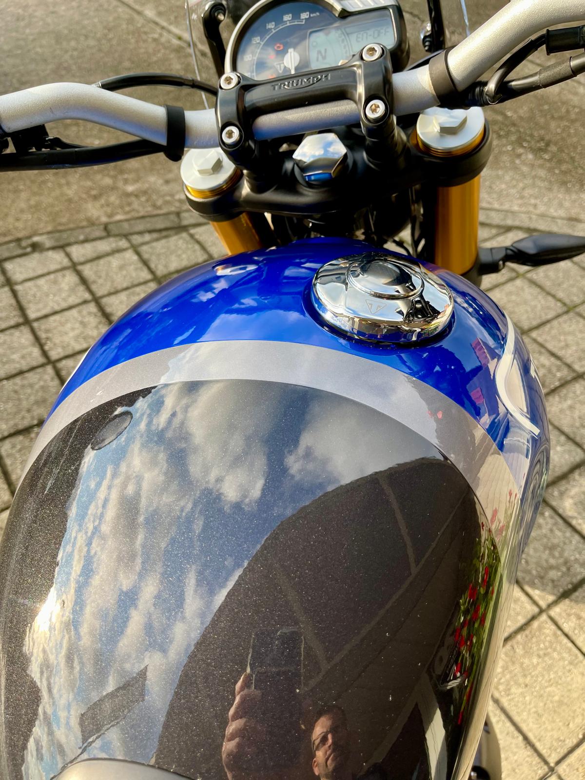 TRIUMPH Speed 400-image-6