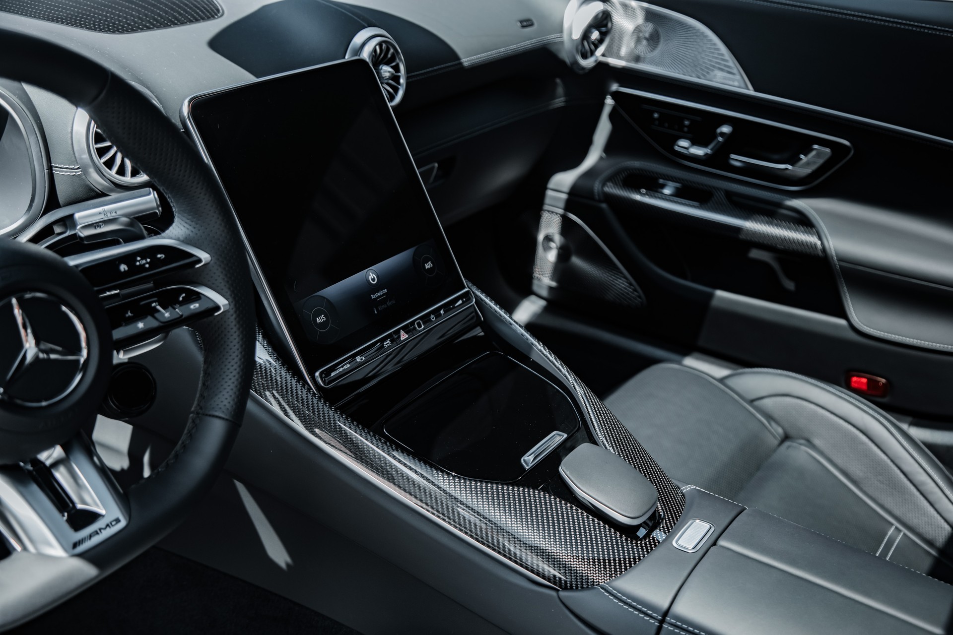 MERCEDES-BENZ AMG GT 63 4Matic+ Executive Edition-image-18
