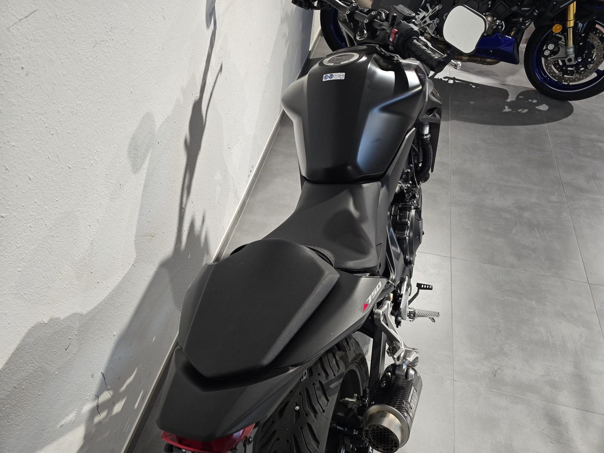 HONDA CB 750 Hornet-image-3