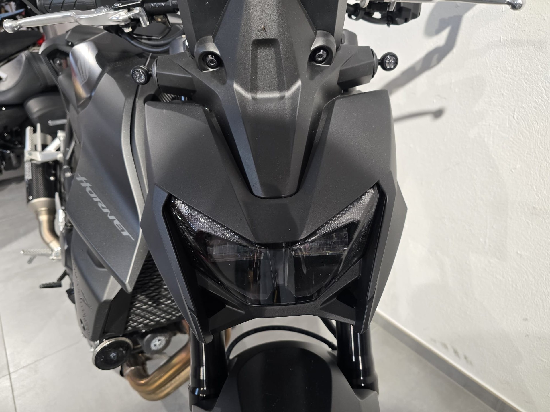 HONDA CB 750 Hornet-image-1