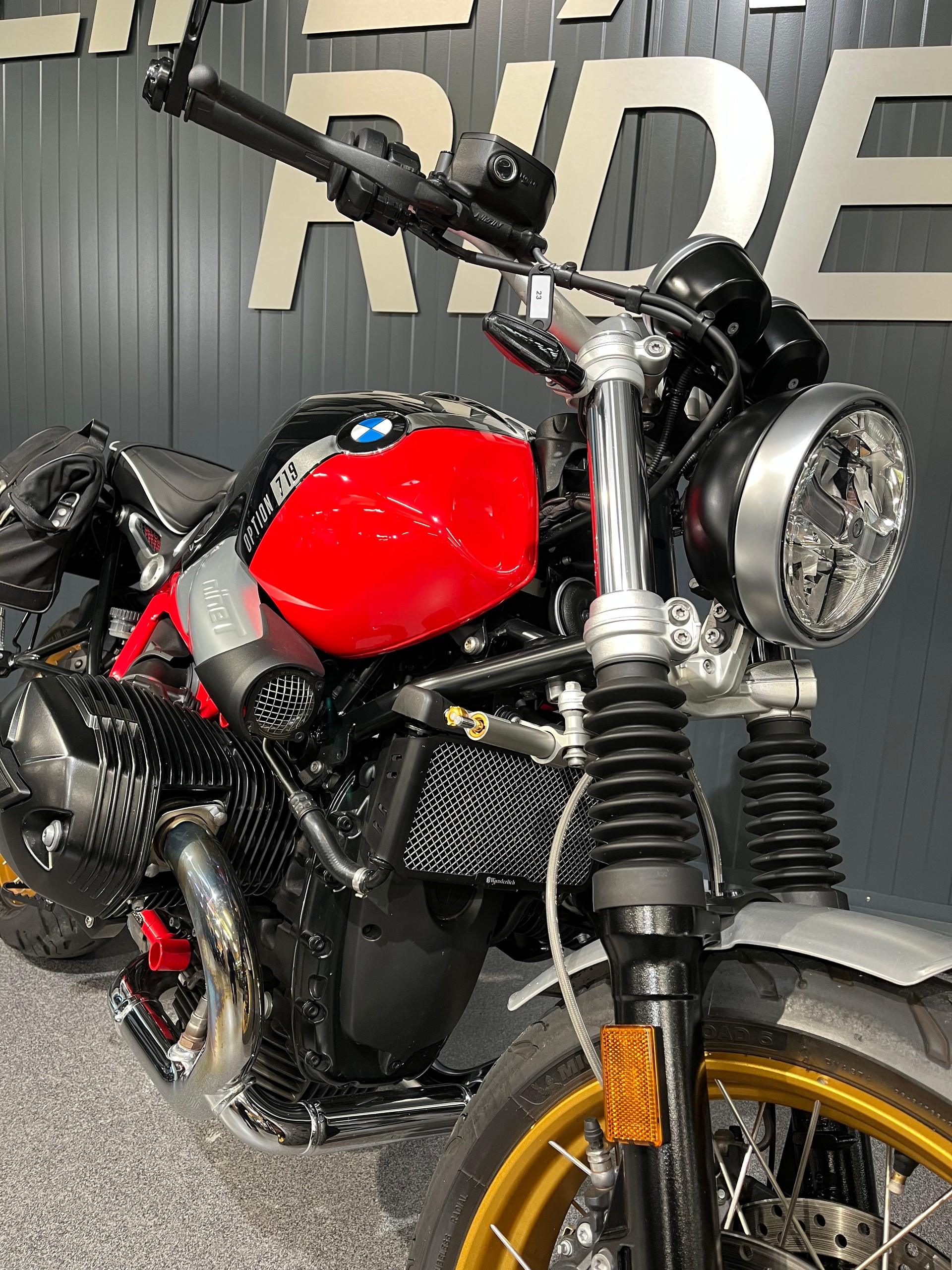 BMW R nineT Urban G/S Wilbers Fahrwerk-image-12