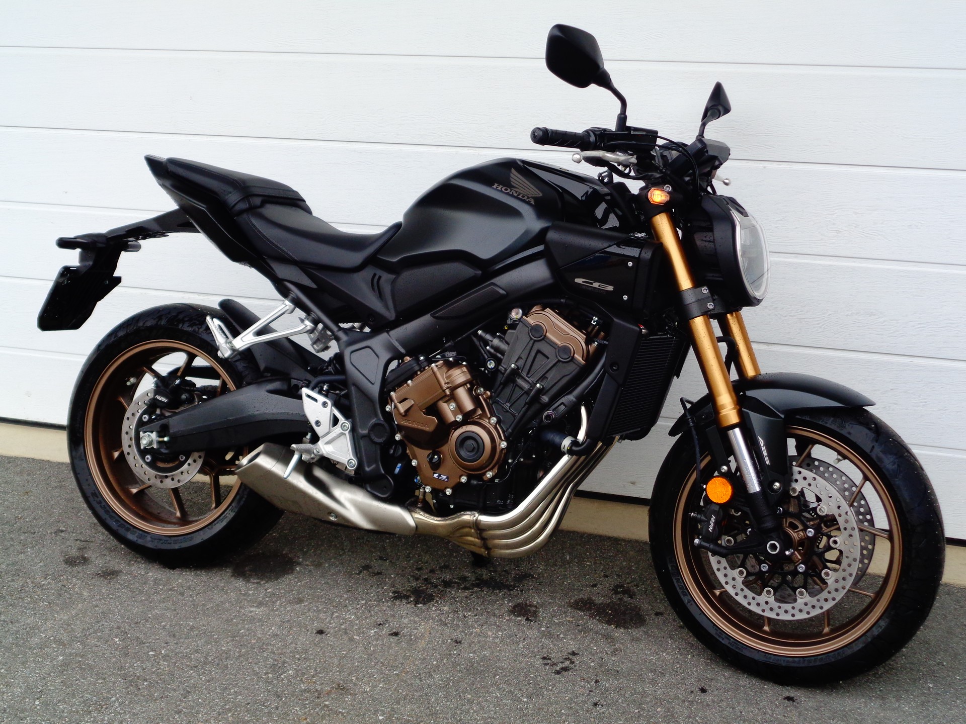 HONDA CB 650 R E-Clutch