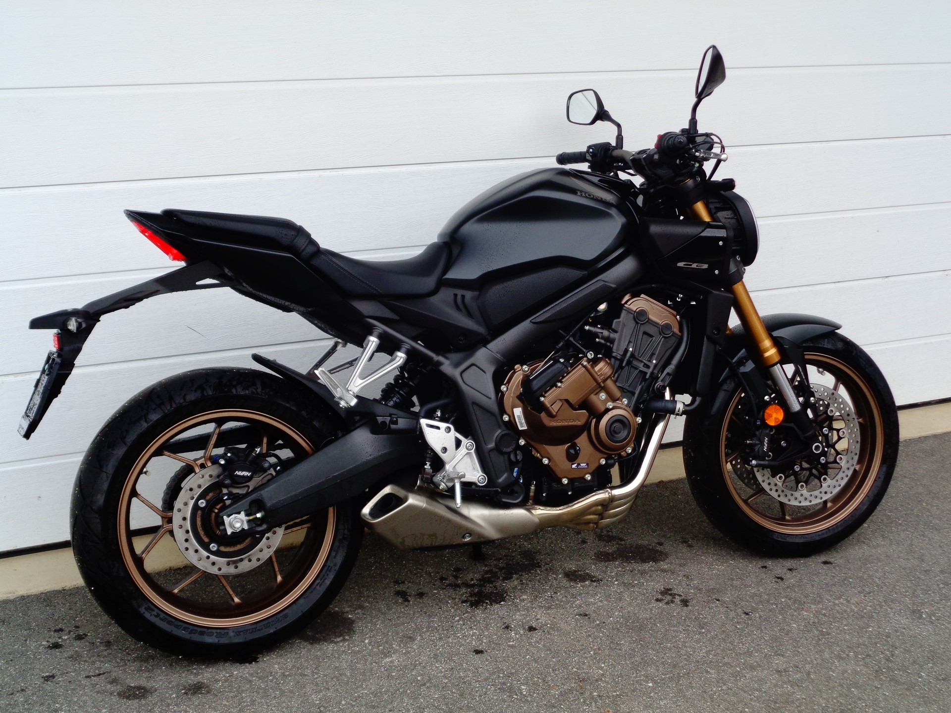 HONDA CB 650 R E-Clutch-image-2