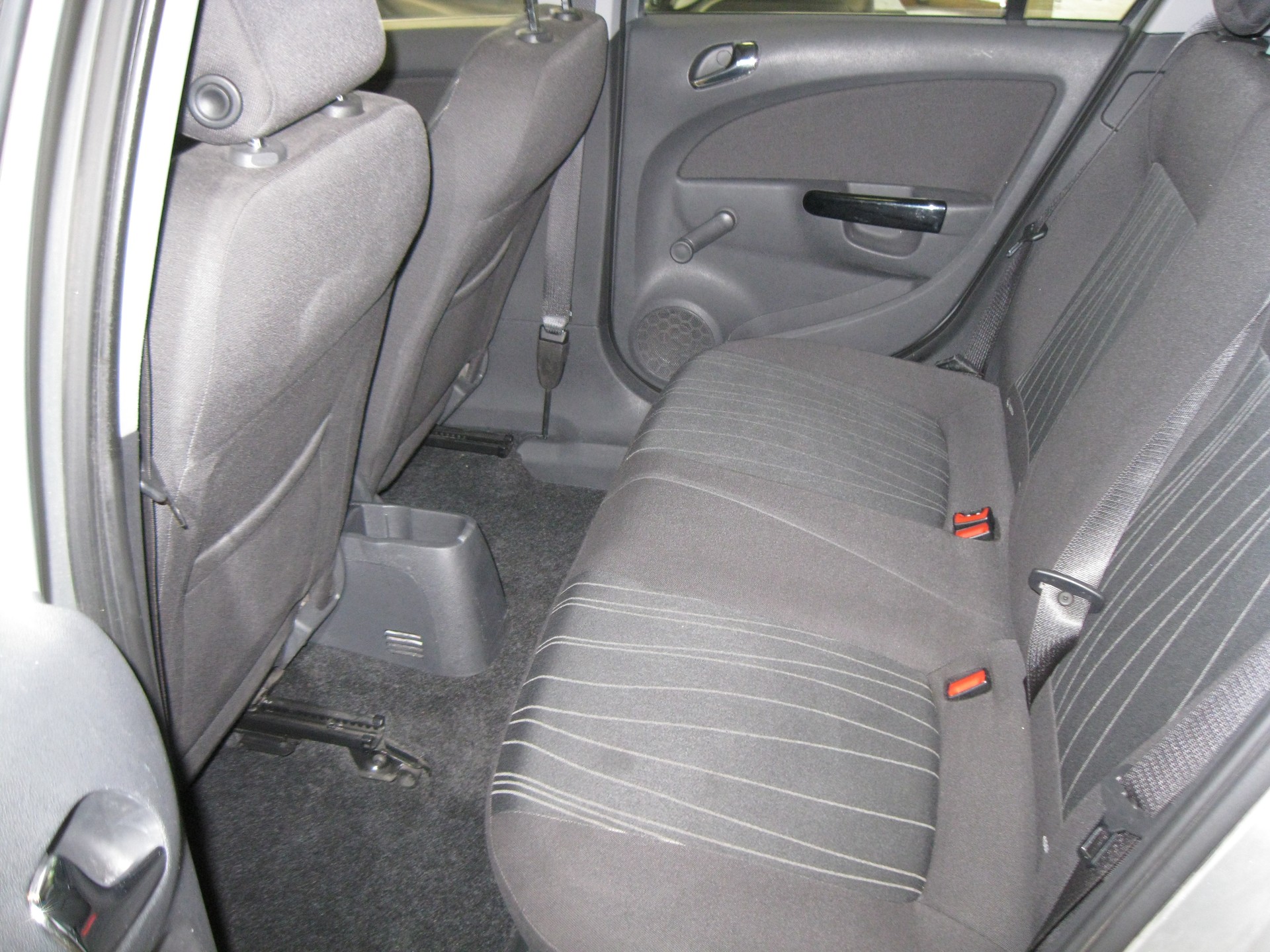 OPEL Corsa 1.4 TP Anniversary Automatic-image-6
