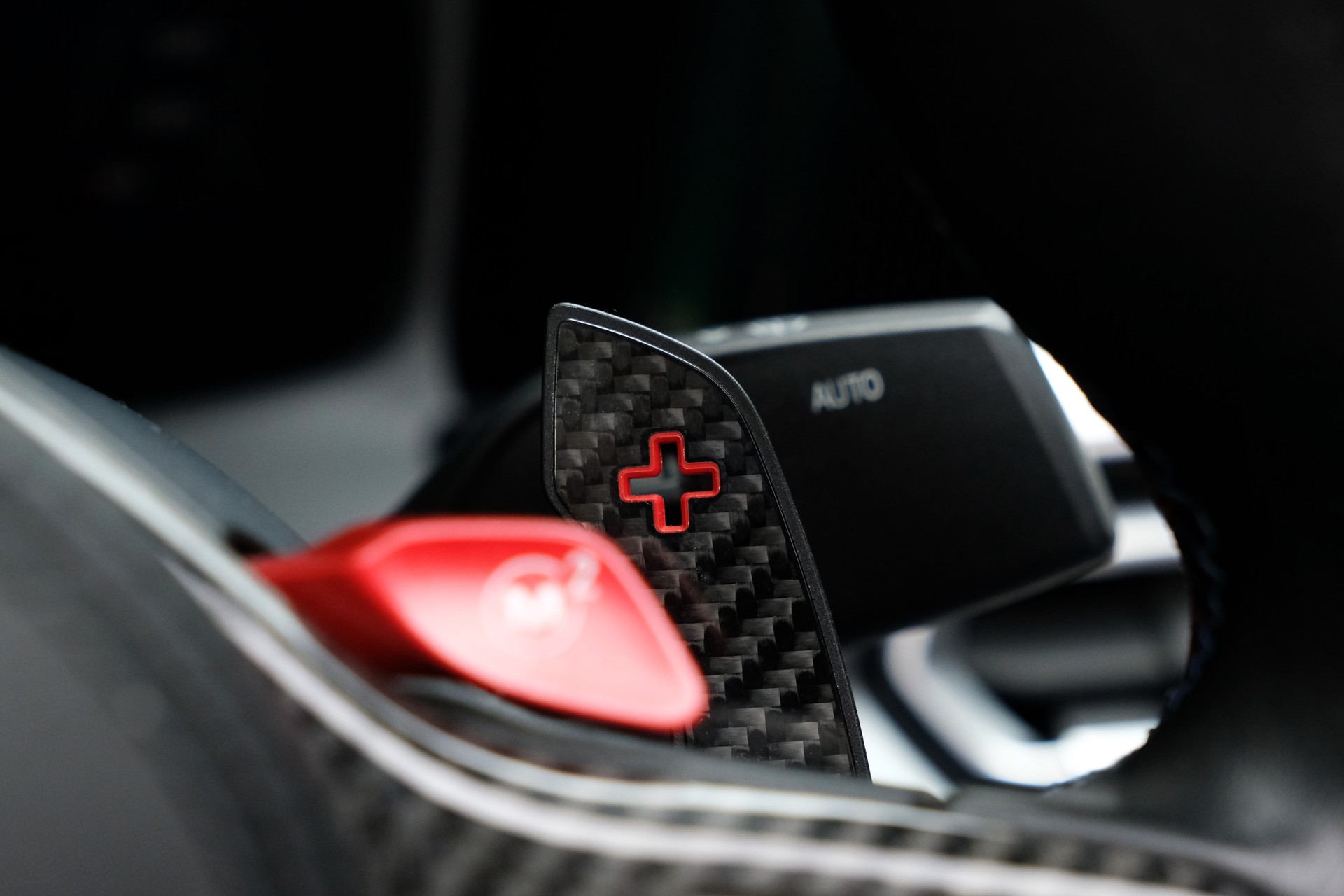 BMW M4 Cabrio Competition M xDrive-image-16