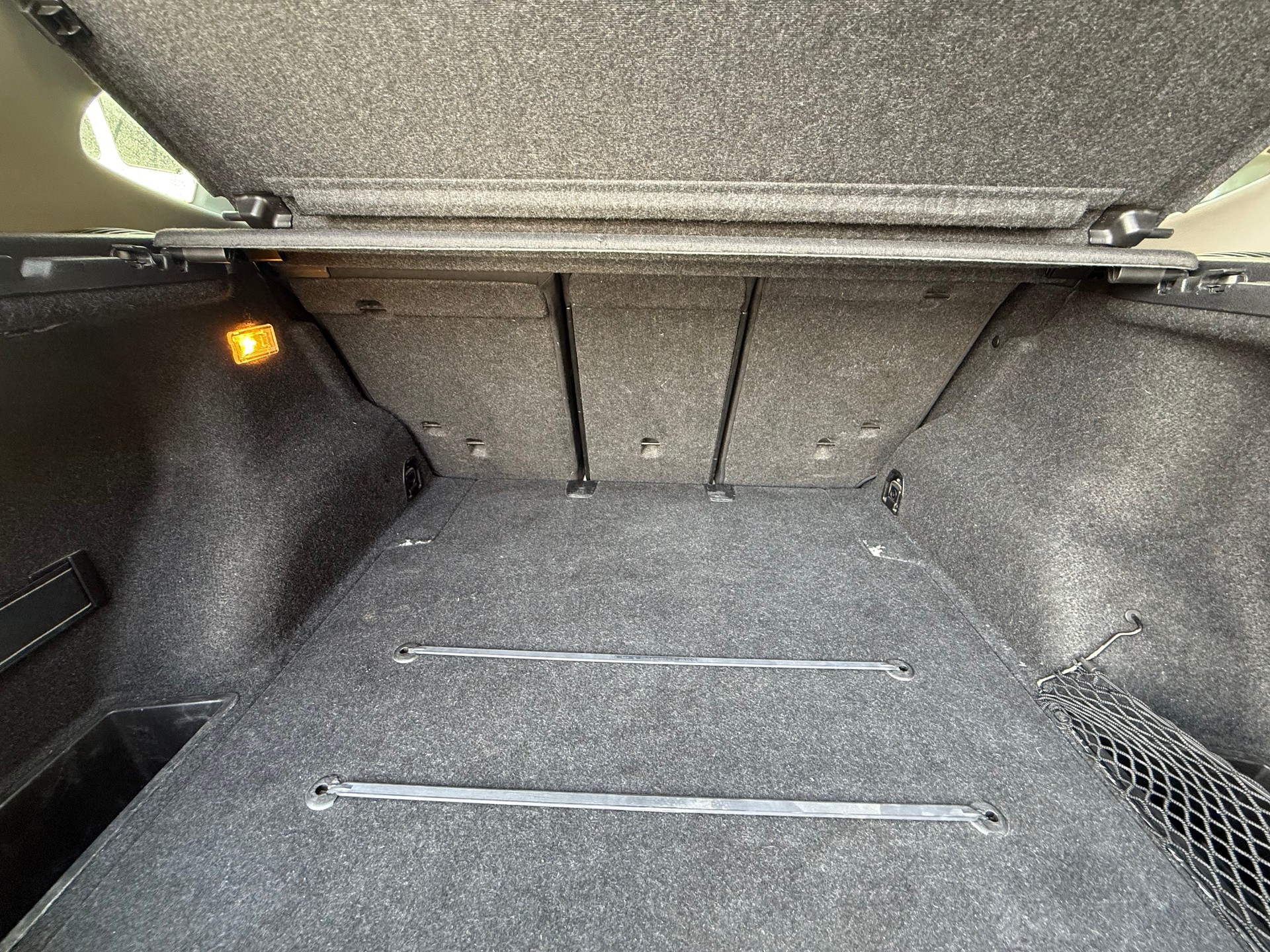 BMW X1 xDrive 20i Steptronic-image-11