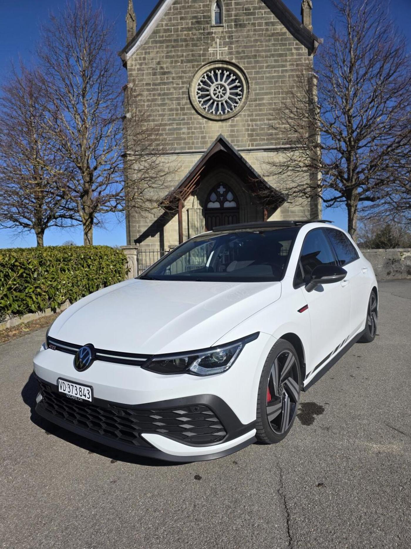 VW Golf 2.0 TSI GTI Clubsport DSG-showroom-element-3