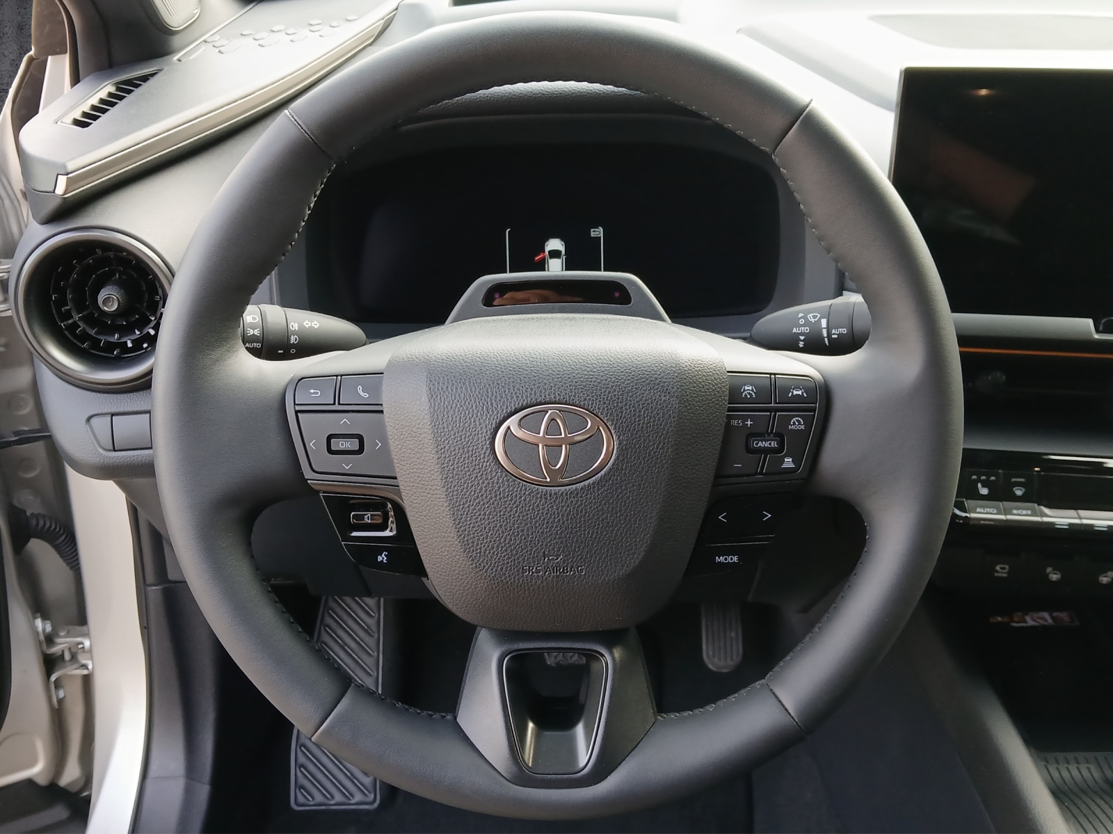 TOYOTA C-HR 2.0 PHEV CVT Style Premiere-image-5