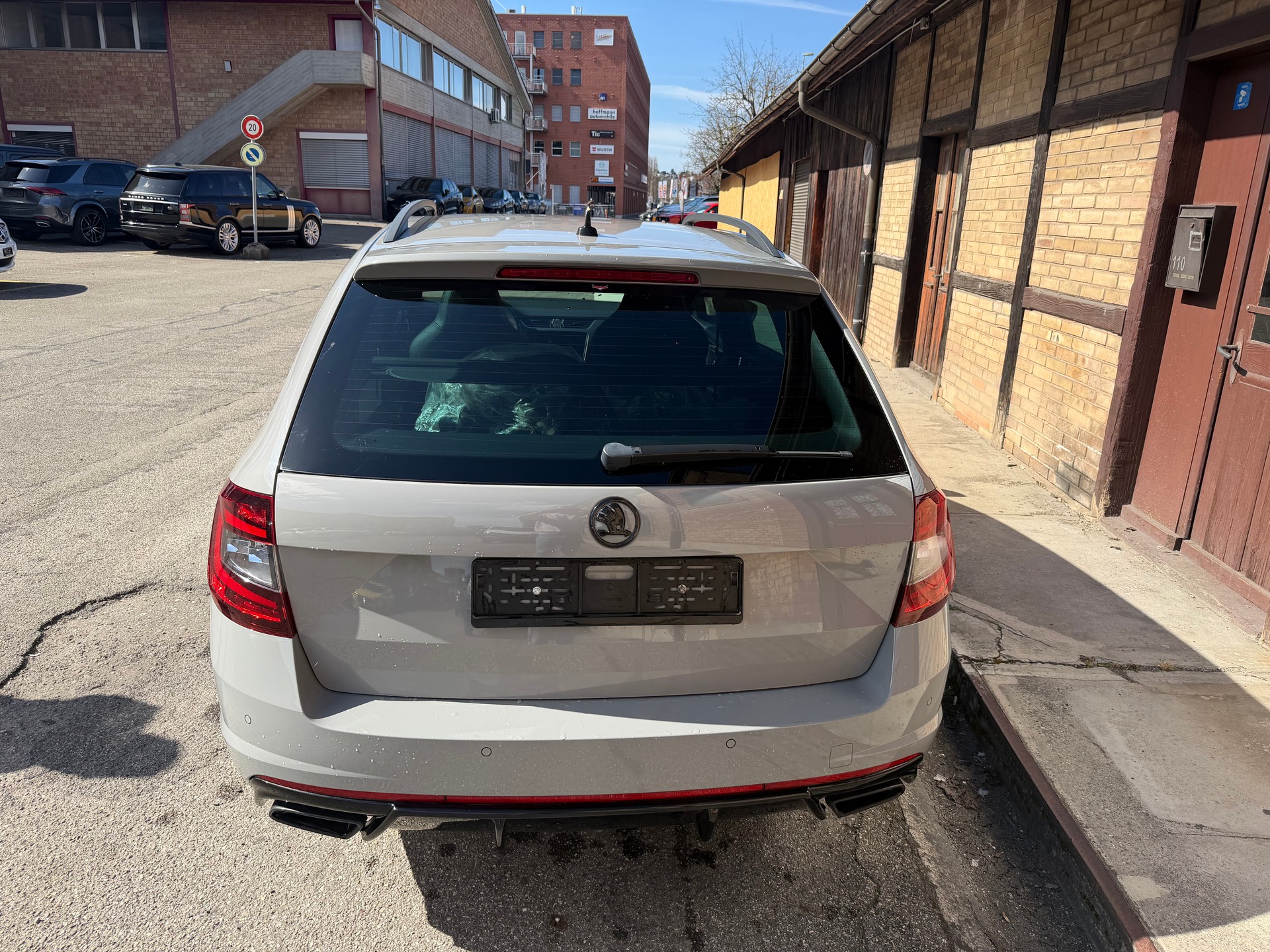 SKODA Octavia Combi 2.0 TSI RS DSG-image-5