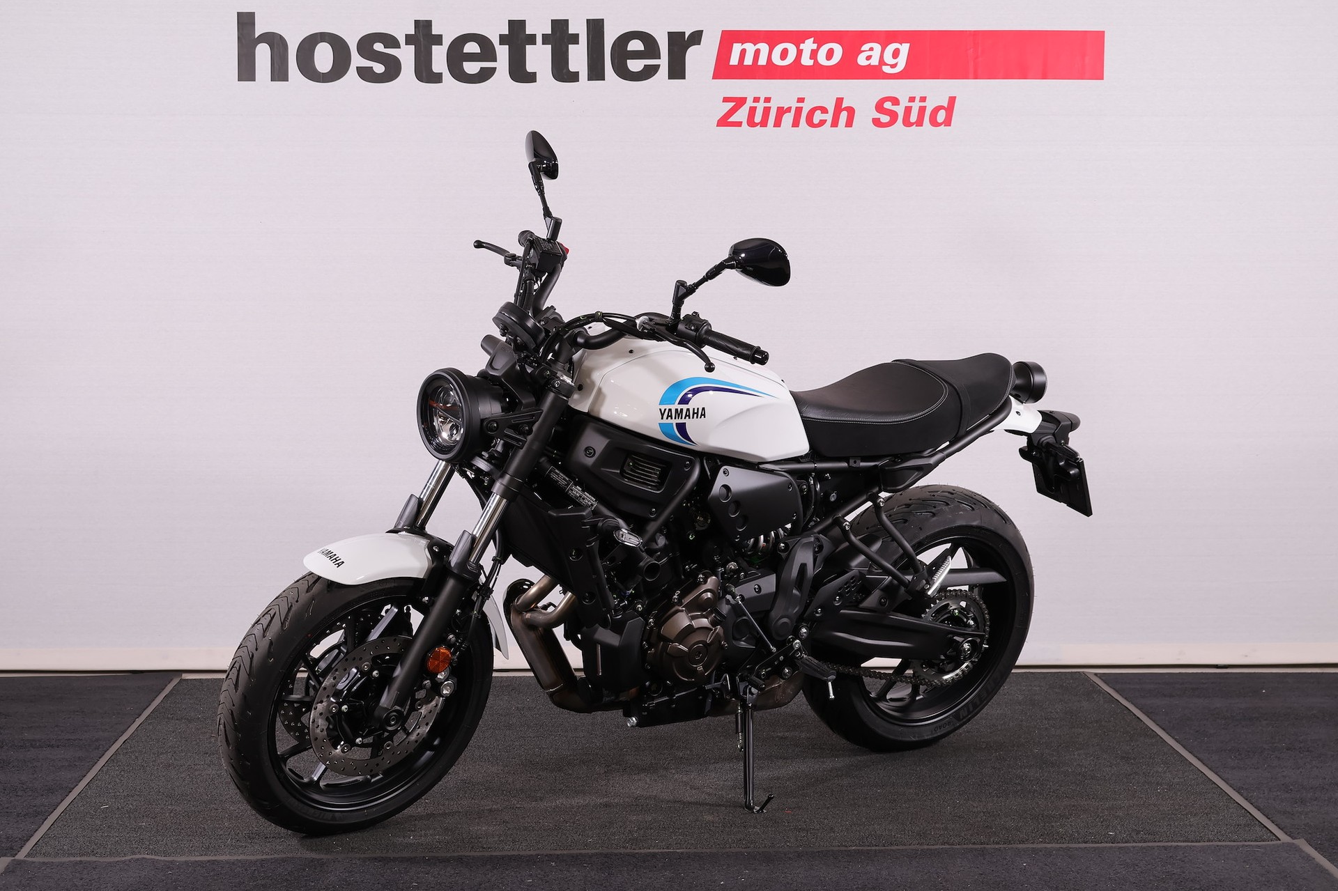 YAMAHA XSR 700-image-1