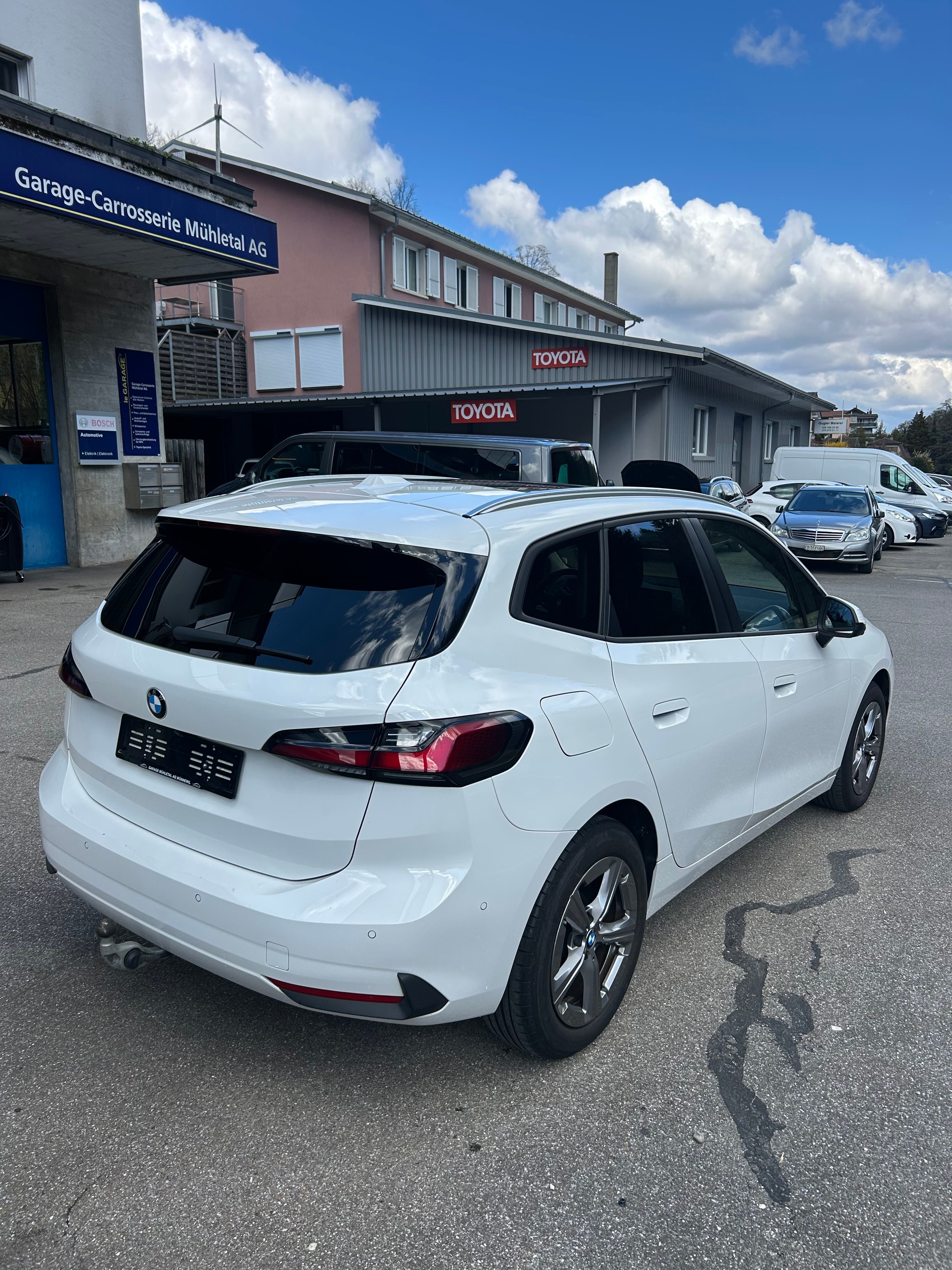 BMW 223d Active Tourer xDrive Luxury line DKG-image-4