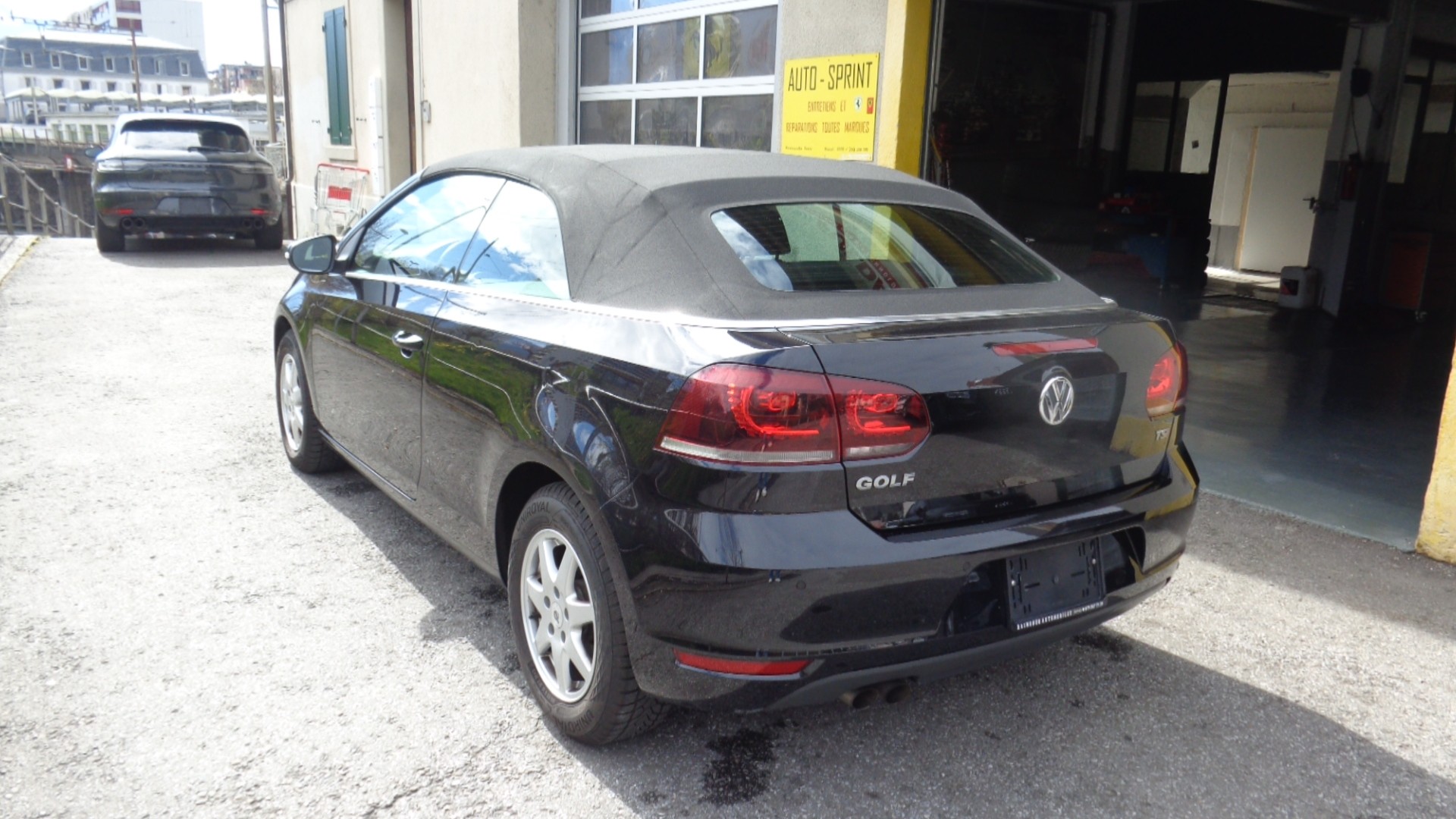 VW Golf Cabrio 1.4 TSI Design DSG-image-4