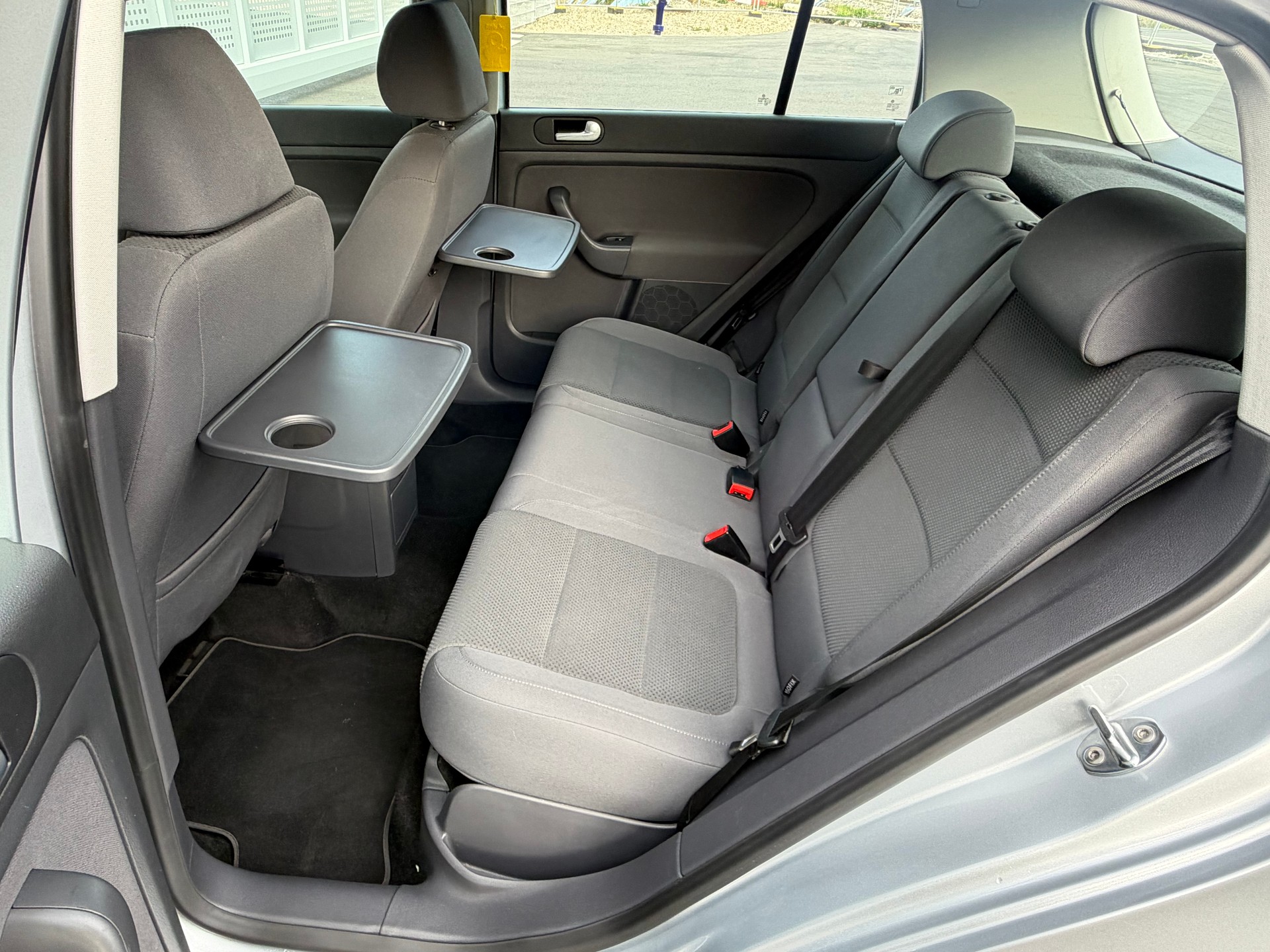 VW Golf Plus 2.0 FSI Comfortline-image-19