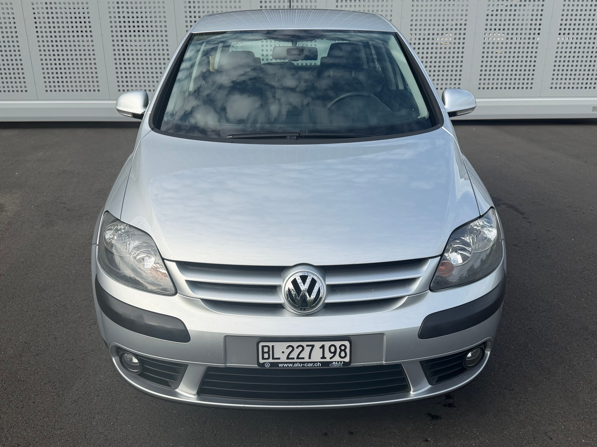 VW Golf Plus 2.0 FSI Comfortline-image-7