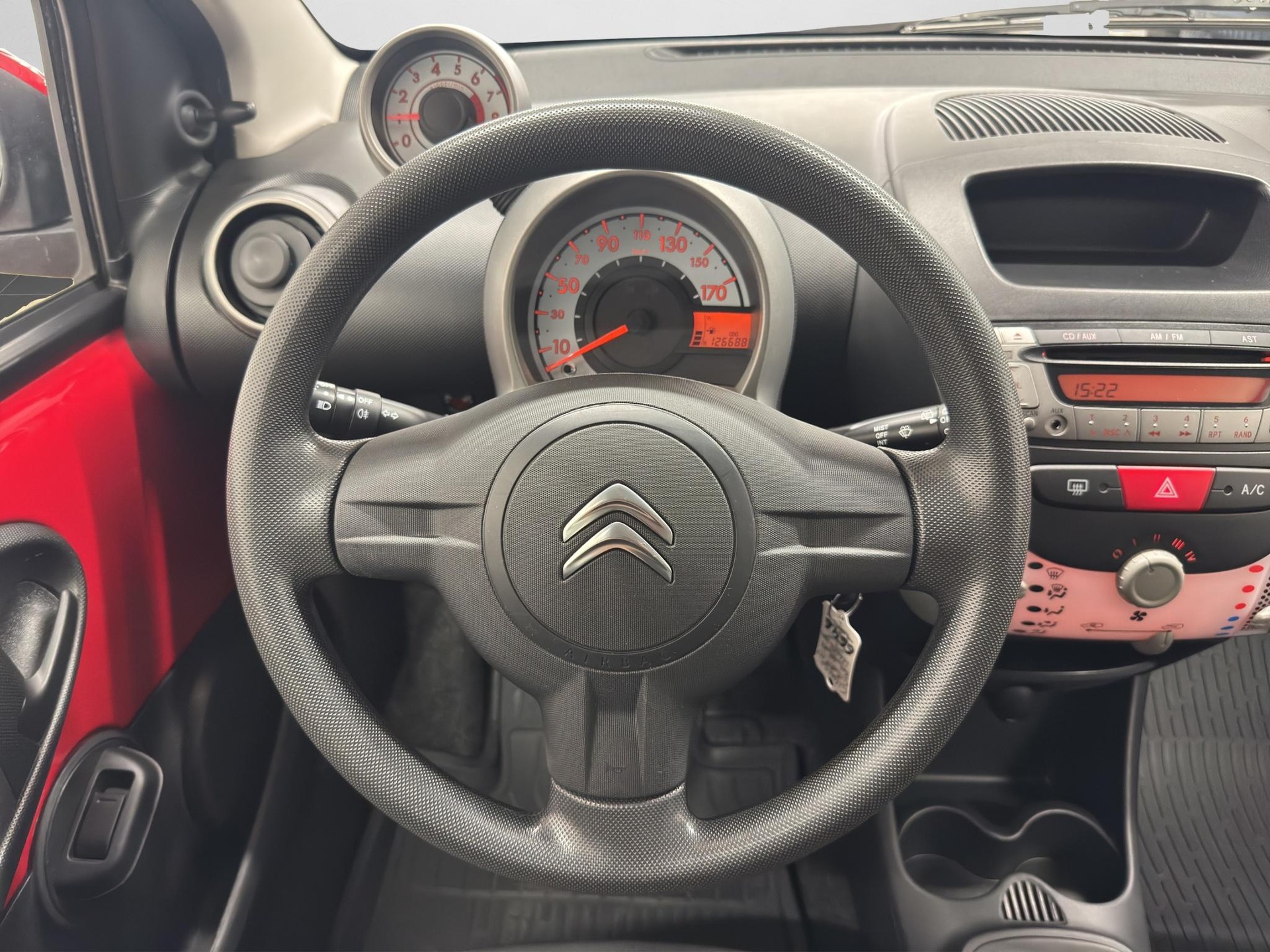 CITROEN C1 1.0i Attraction-image-4