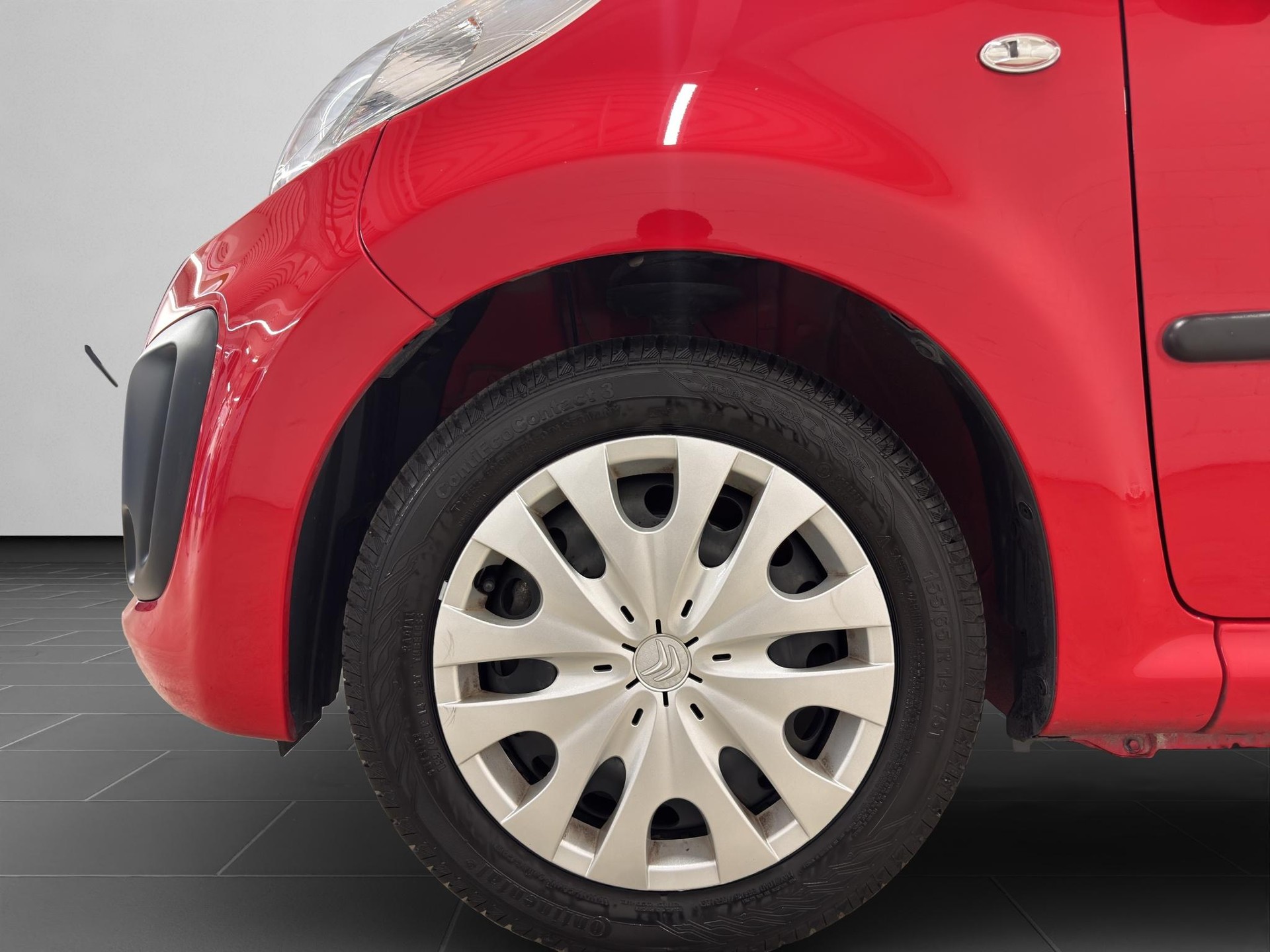 CITROEN C1 1.0i Attraction-image-19
