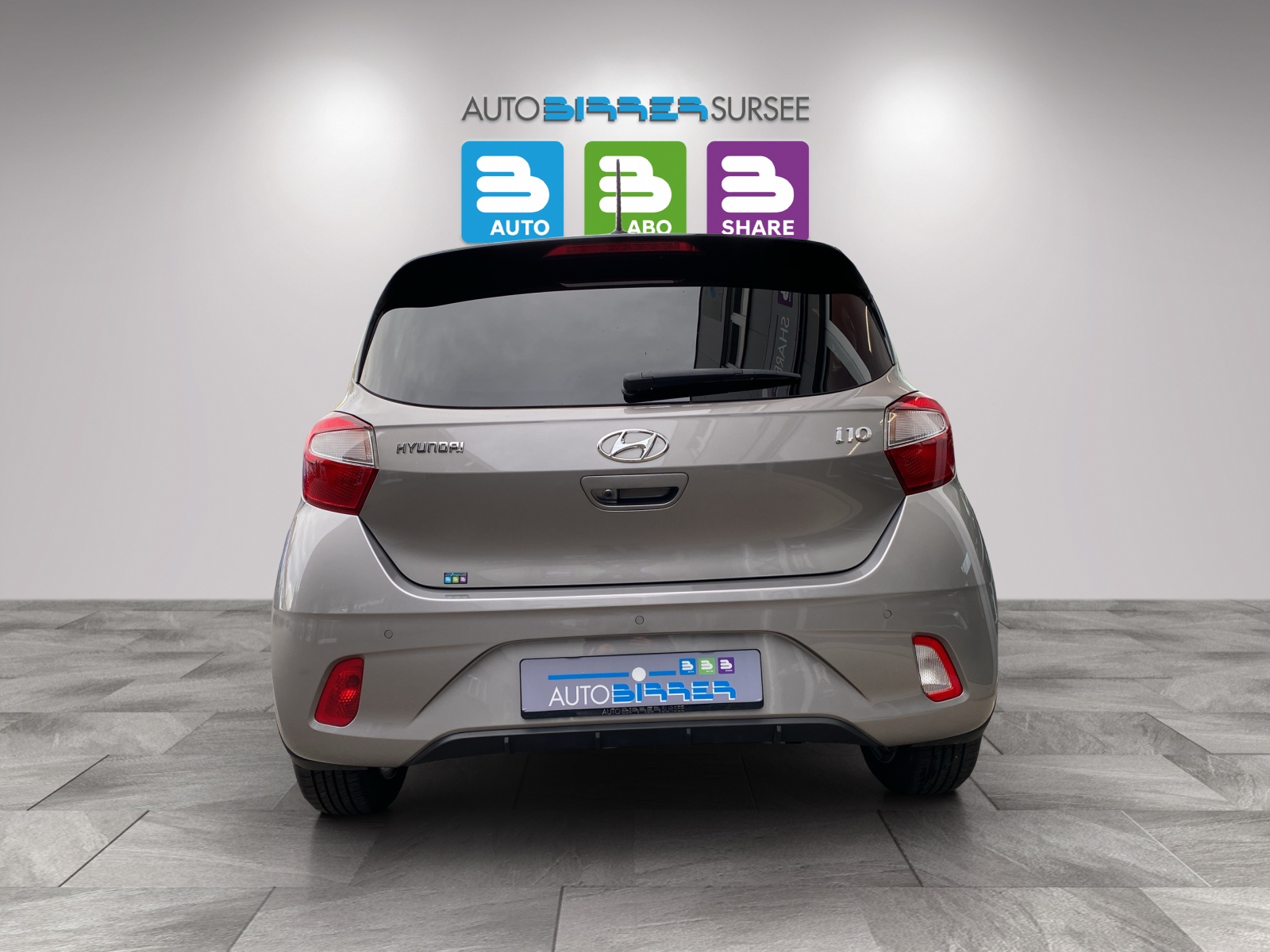 HYUNDAI i10 1.2 Amplia-image-5