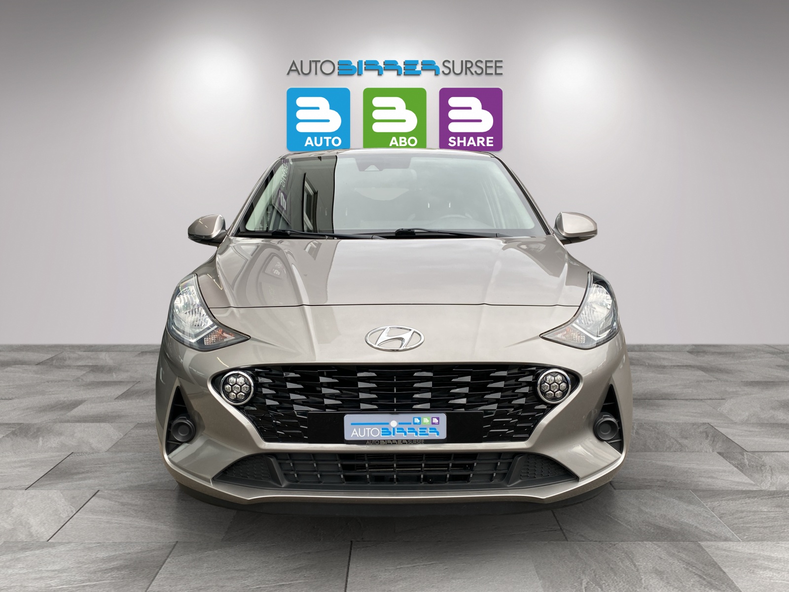HYUNDAI i10 1.2 Amplia-showroom-element-1