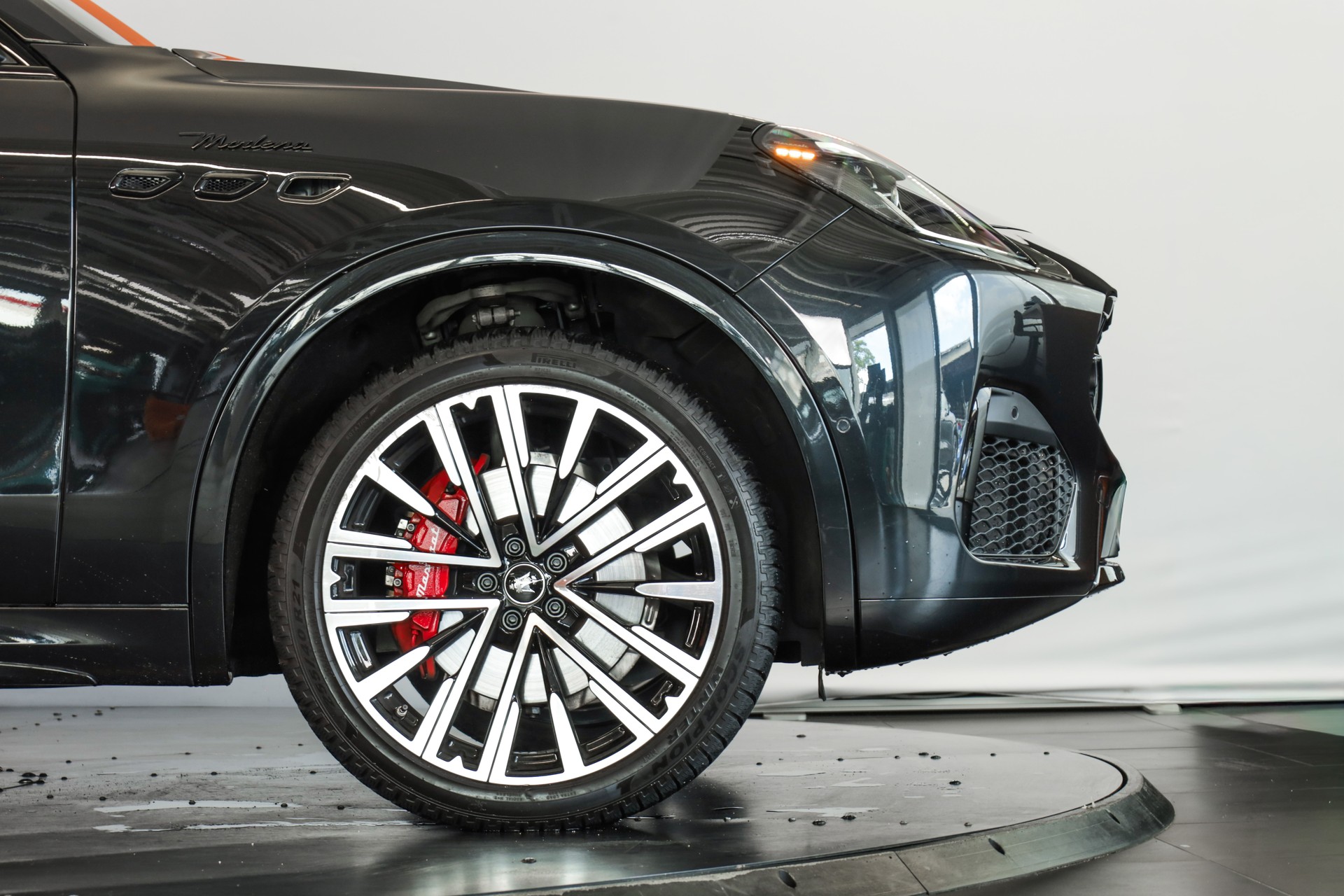 MASERATI Grecale 2.0 MHEV Modena Hybrid Automatica-image-6