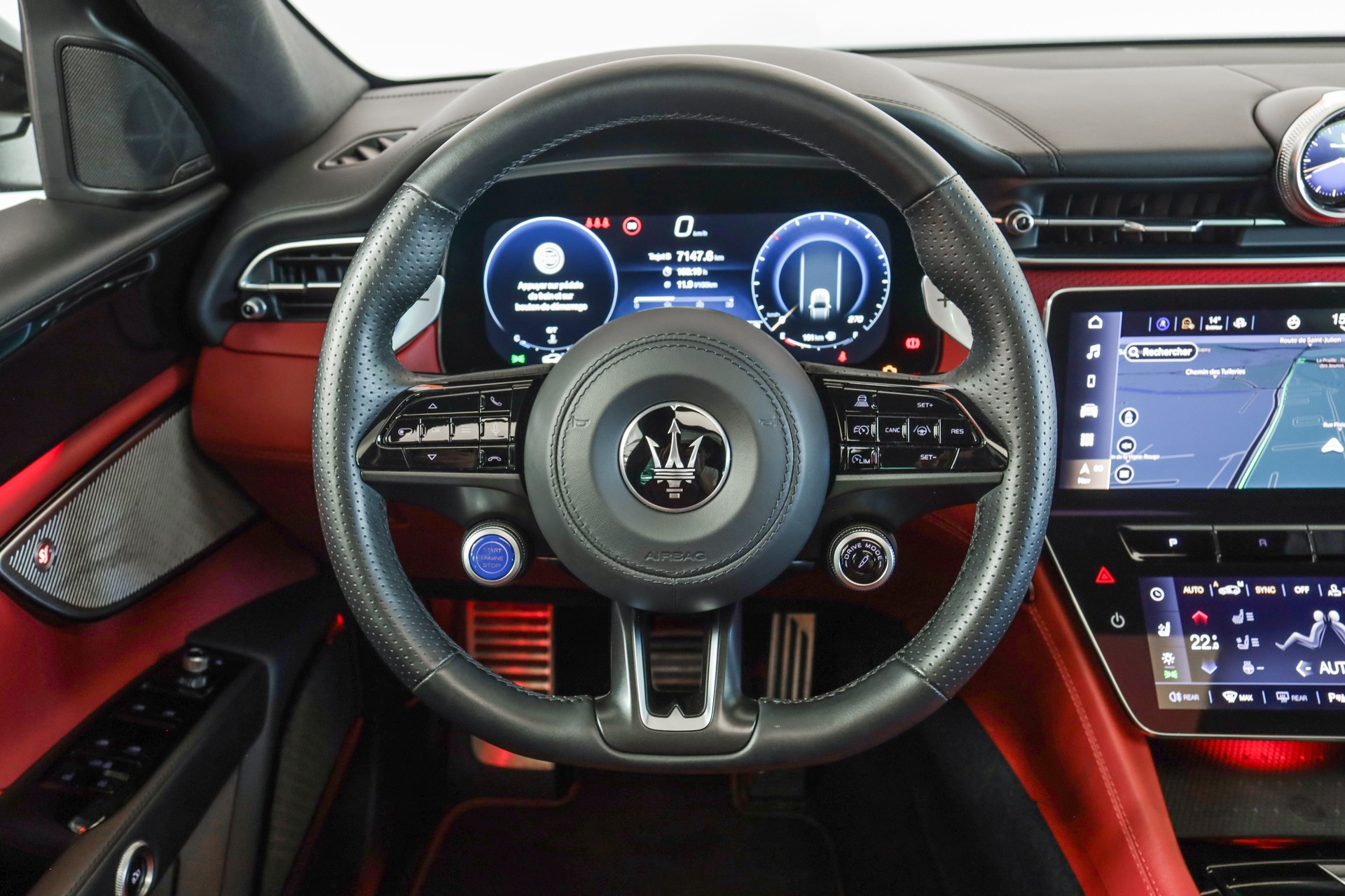 MASERATI Grecale 2.0 MHEV Modena Hybrid Automatica-image-10