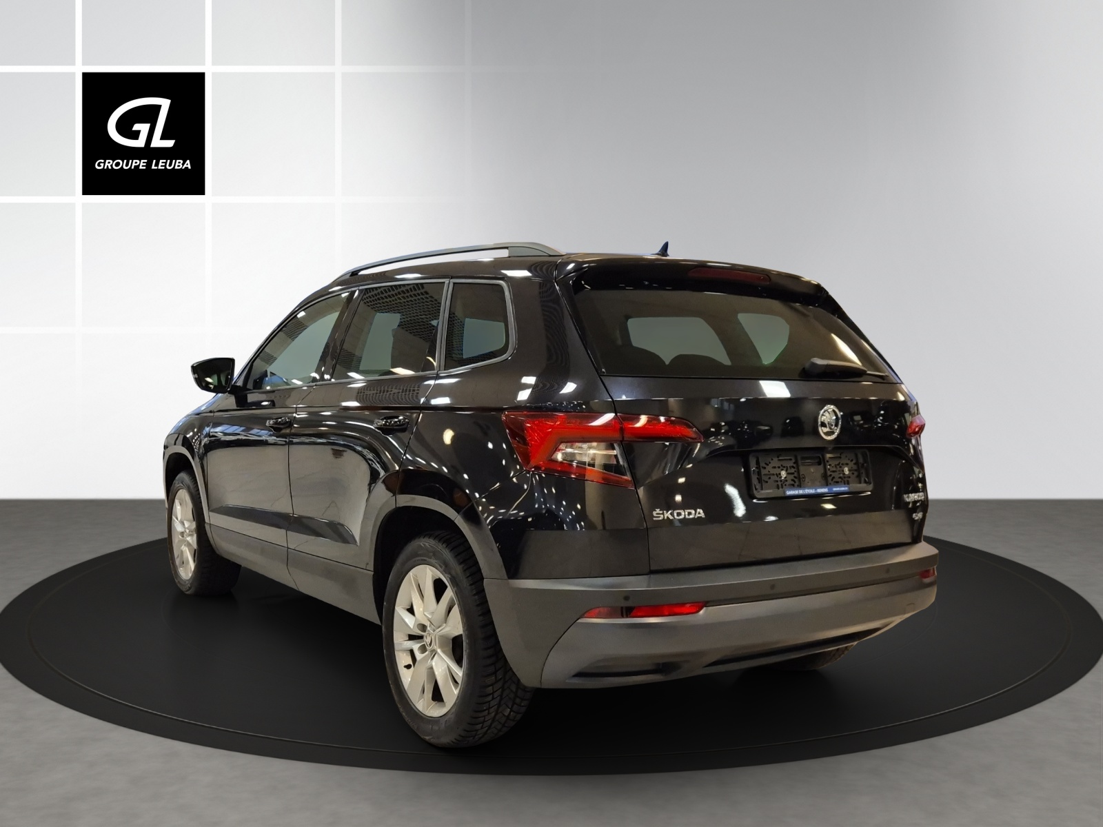 SKODA Karoq 2.0 TDI CR Ambition 4x4 DSG-showroom-element-3