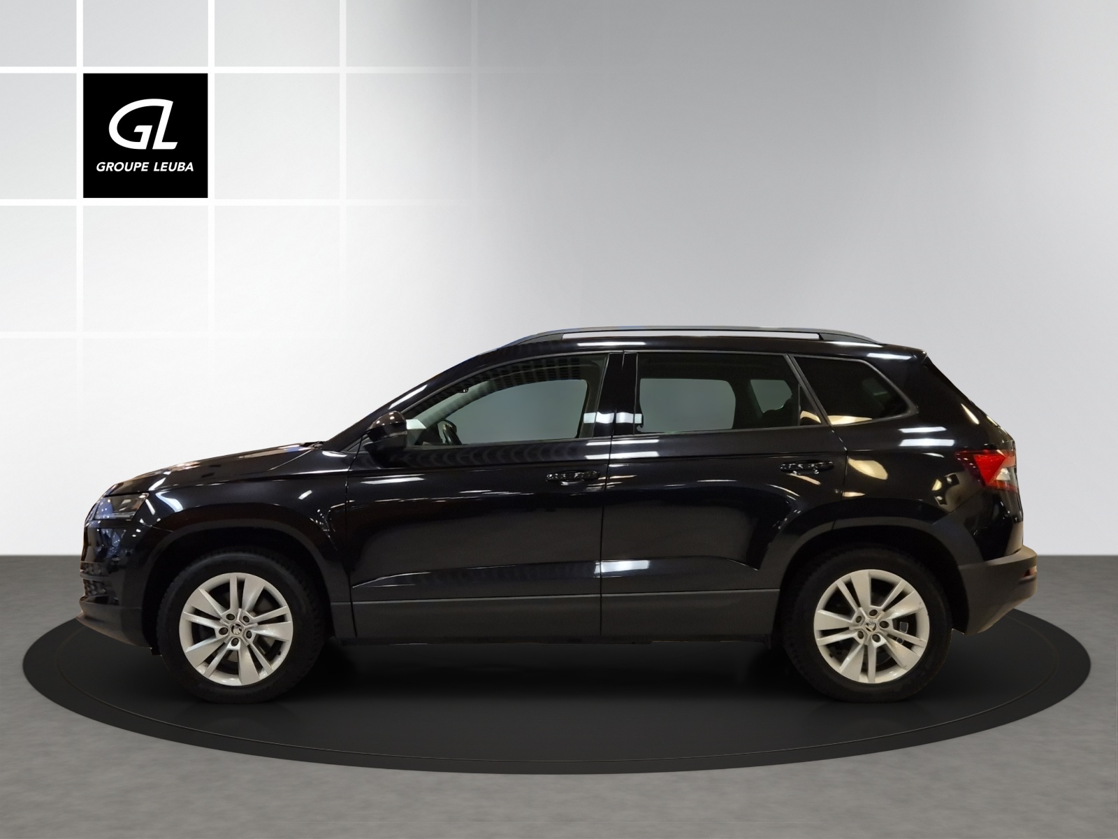 SKODA Karoq 2.0 TDI CR Ambition 4x4 DSG-showroom-element-2