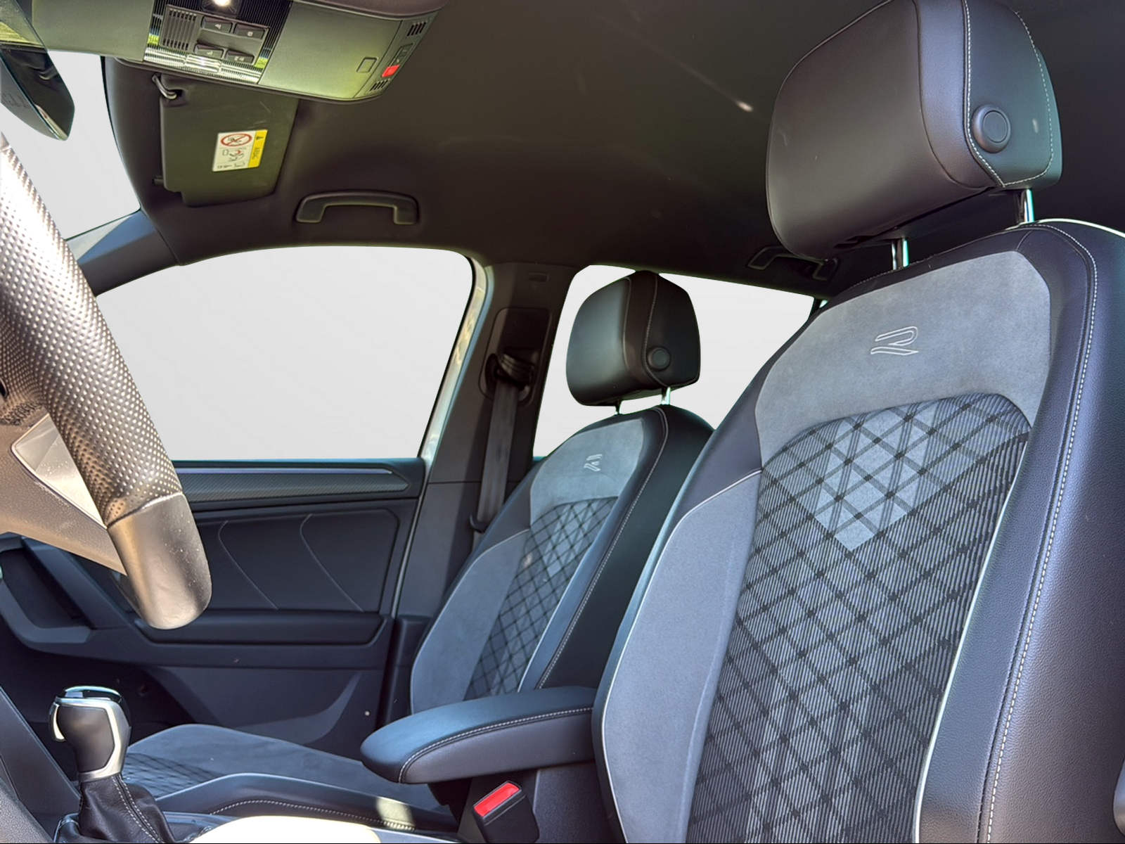 VW Tiguan 1.4TSI PHEV R-Line DSG-image-8
