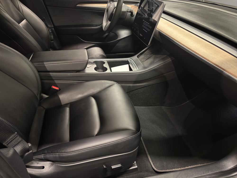 TESLA Model 3 Performance Dual Motor AWD-image-14