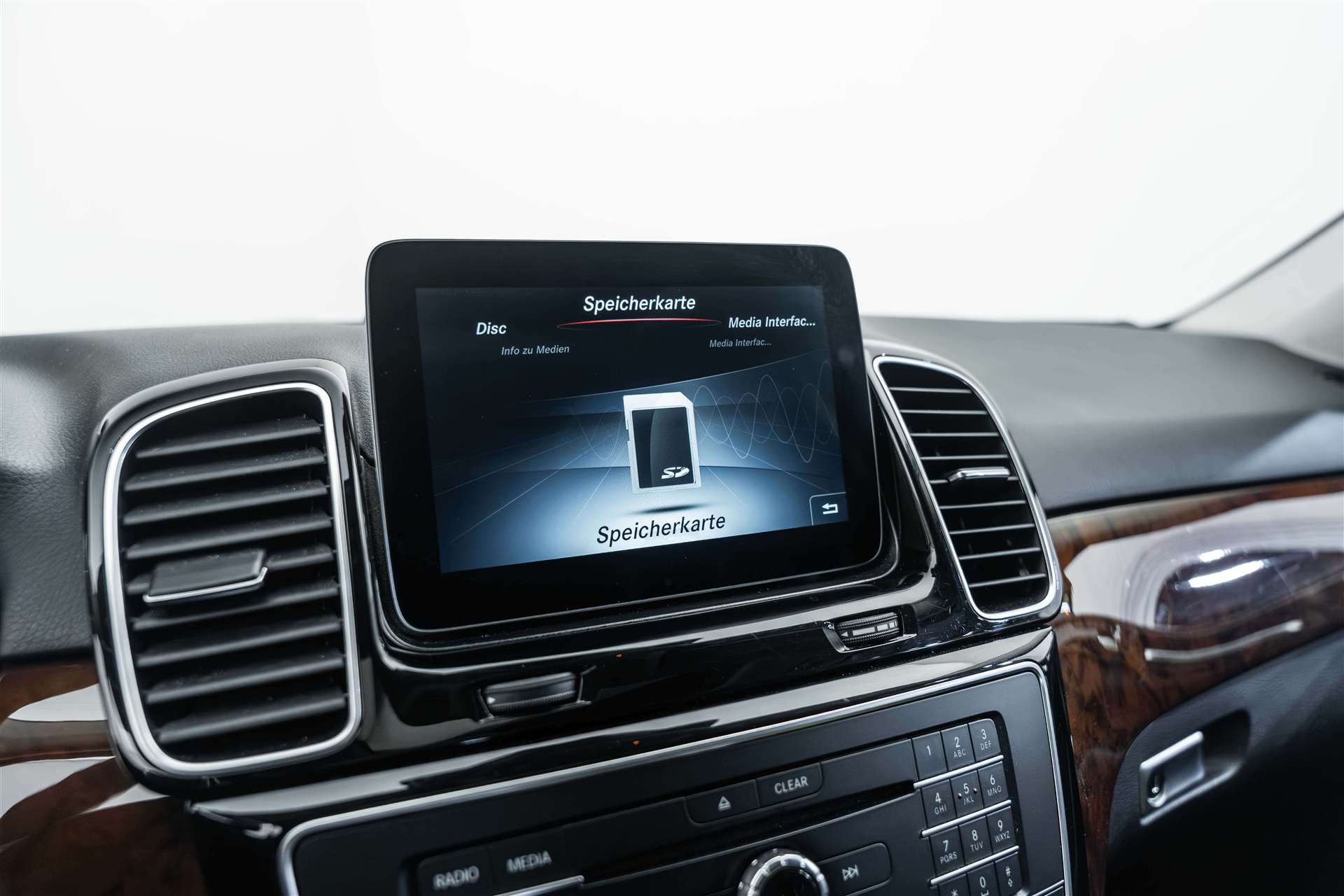 MERCEDES-BENZ GLE 350 d Executive 4Matic 9G-Tronic-image-23
