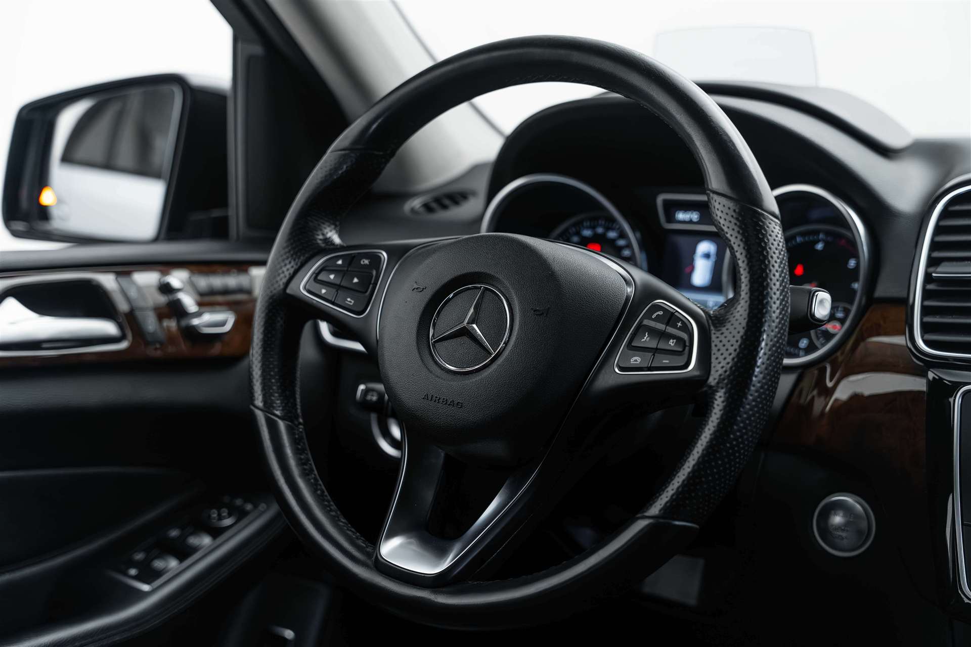 MERCEDES-BENZ GLE 350 d Executive 4Matic 9G-Tronic-image-9