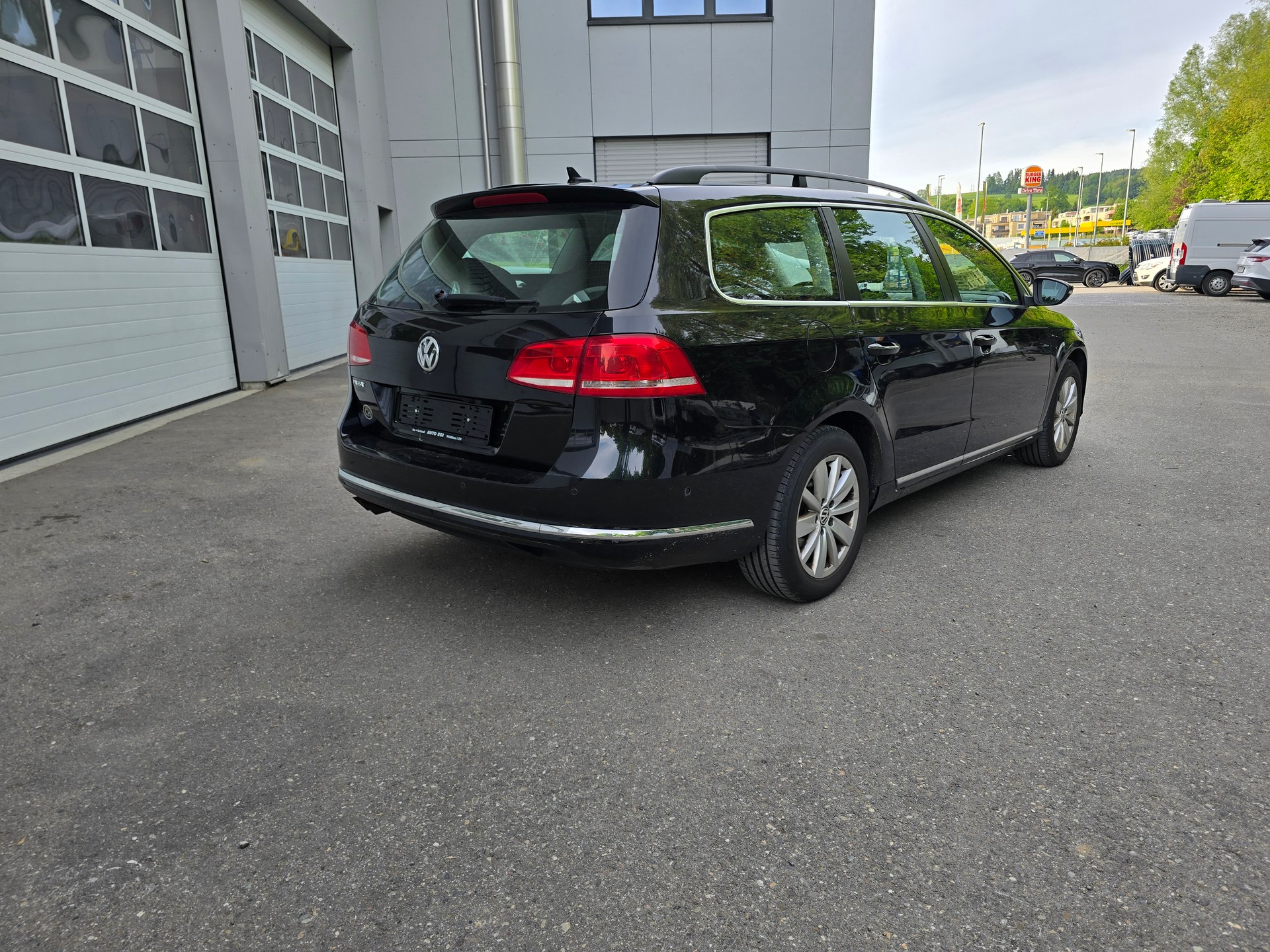 VW Passat Variant 2.0 TDI BMT Highline 4M-image-4