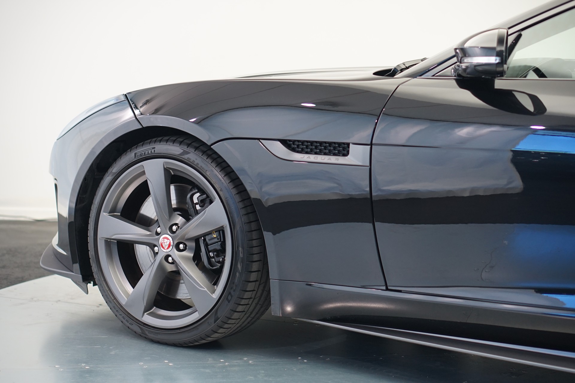 JAGUAR F-Type Coupé 3.0 V6 S/C 400 Sport AWD Automatik-image-11