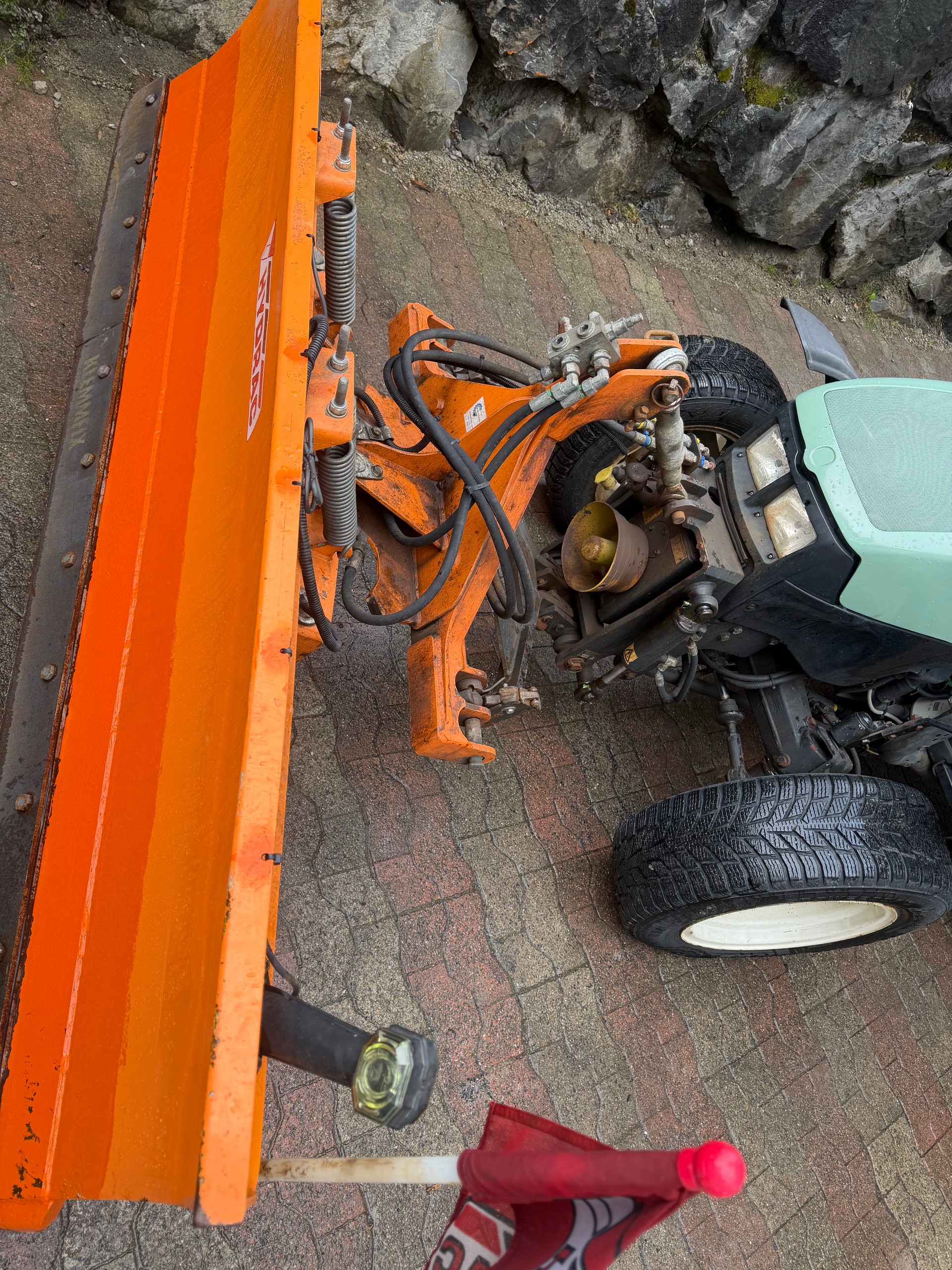 UNIMOG Traktor New Holland TCE 45 4x4-image-6