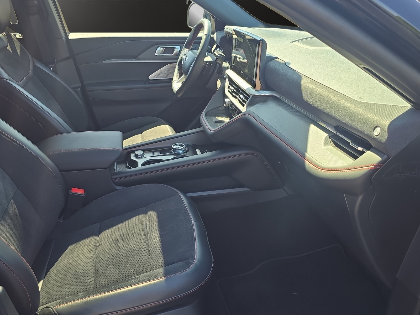 FORD Explorer 3.0 V6 ST-image-14