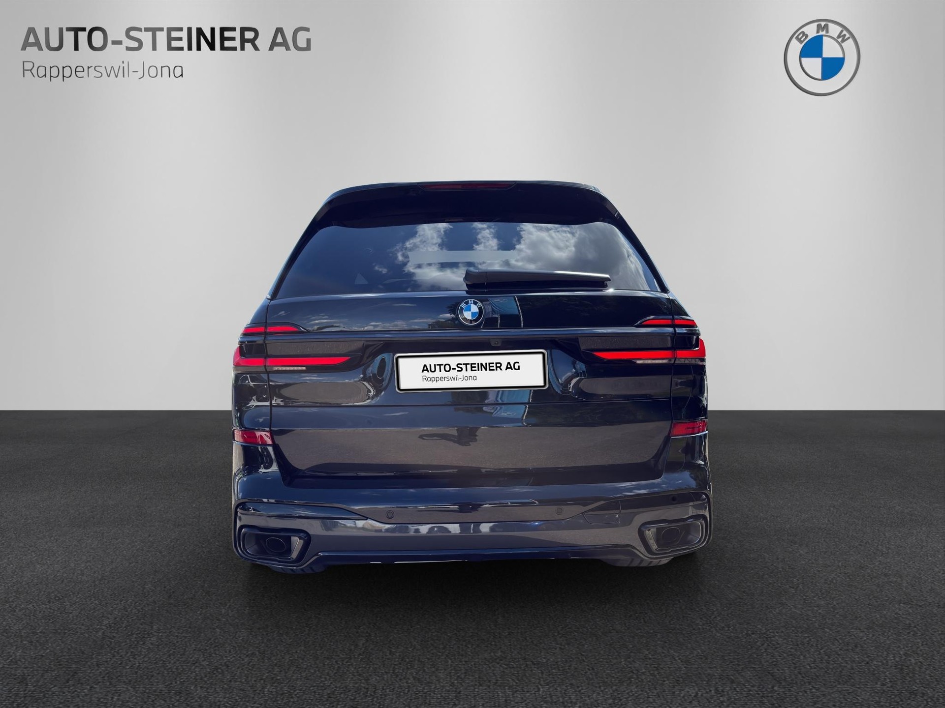 BMW X7 40d xDrive M Sport Pro-showroom-element-3