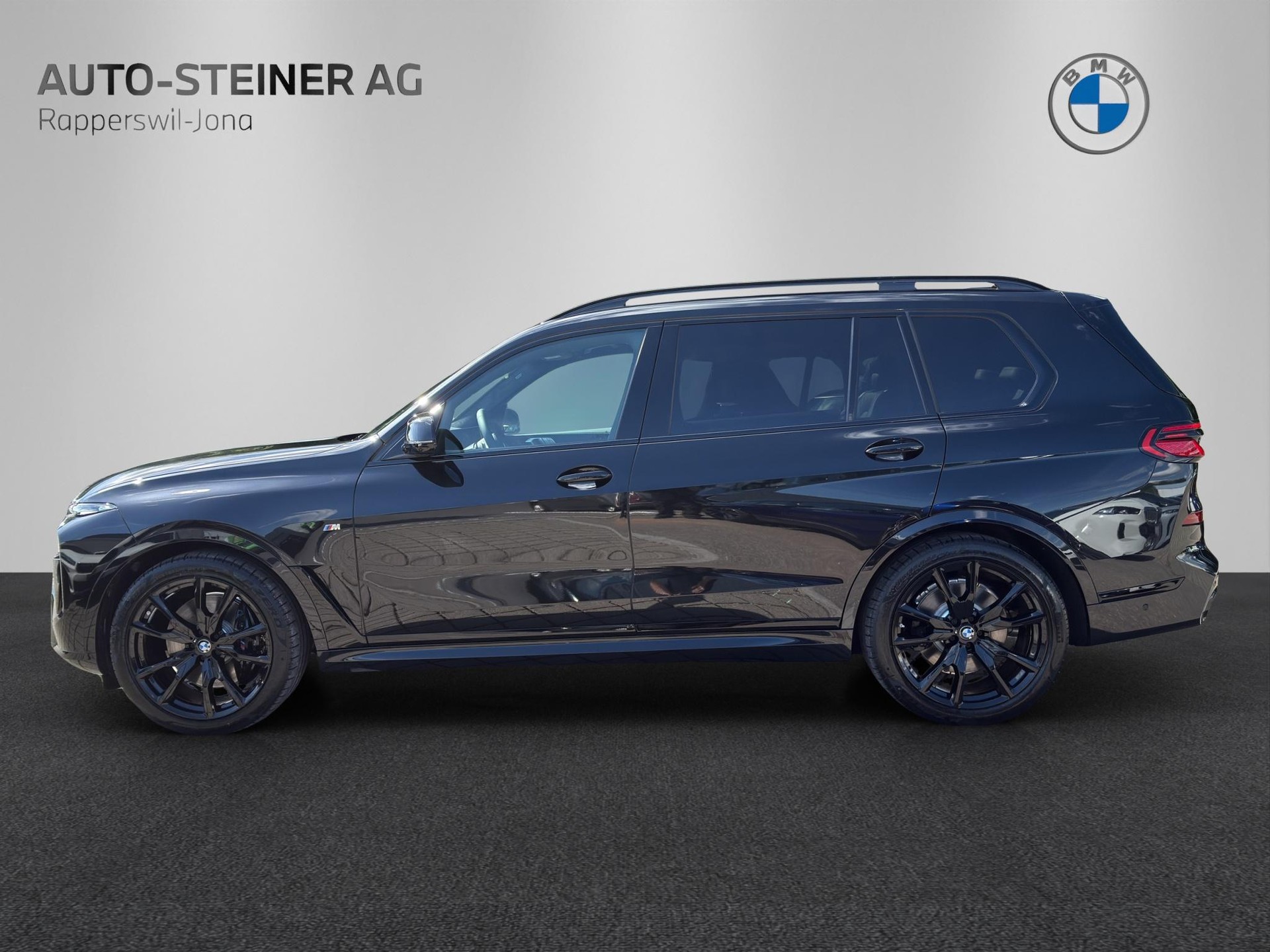 BMW X7 40d xDrive M Sport Pro-showroom-element-1