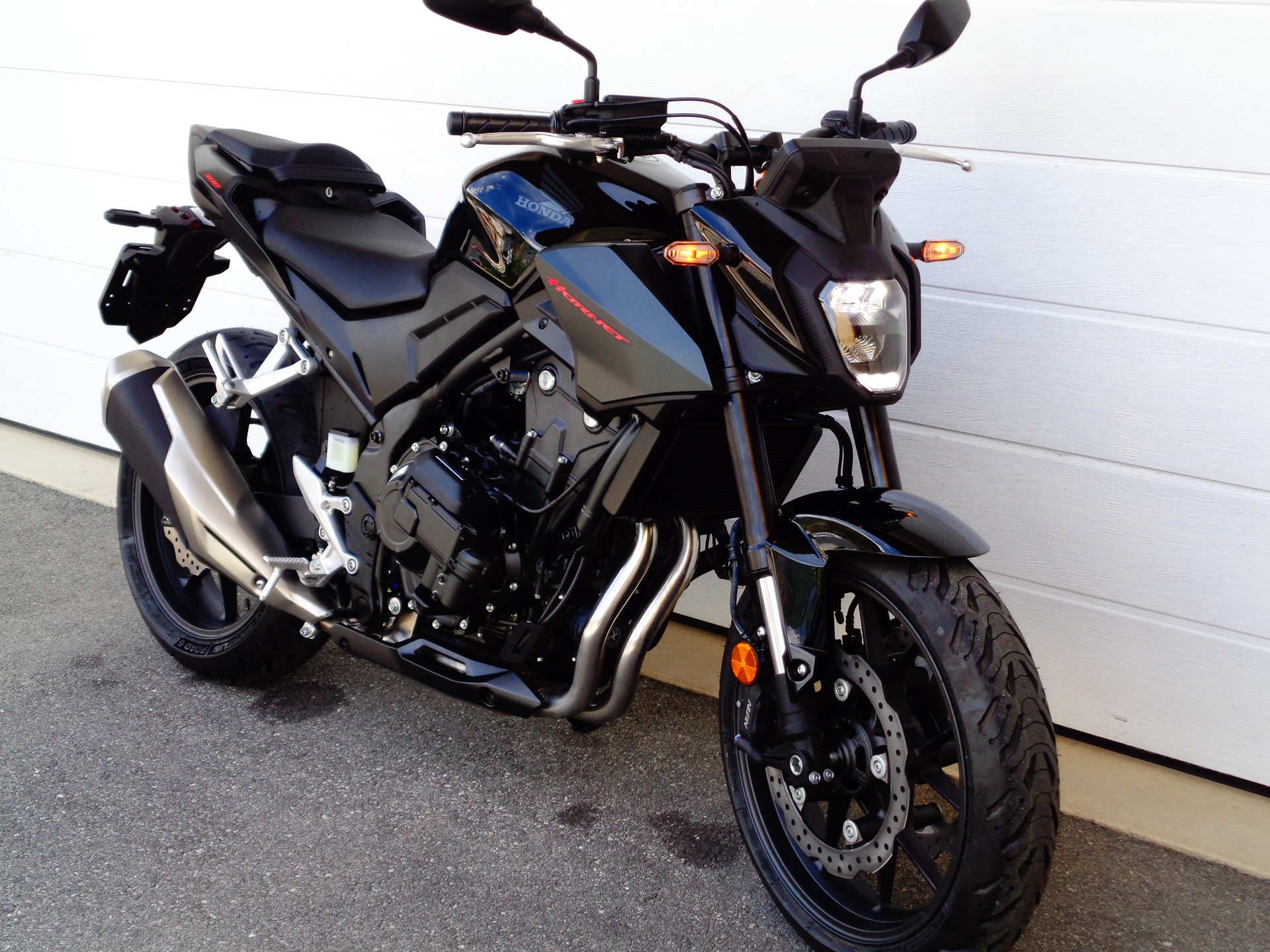 HONDA CB 500 Hornet E-Clutch-image-1