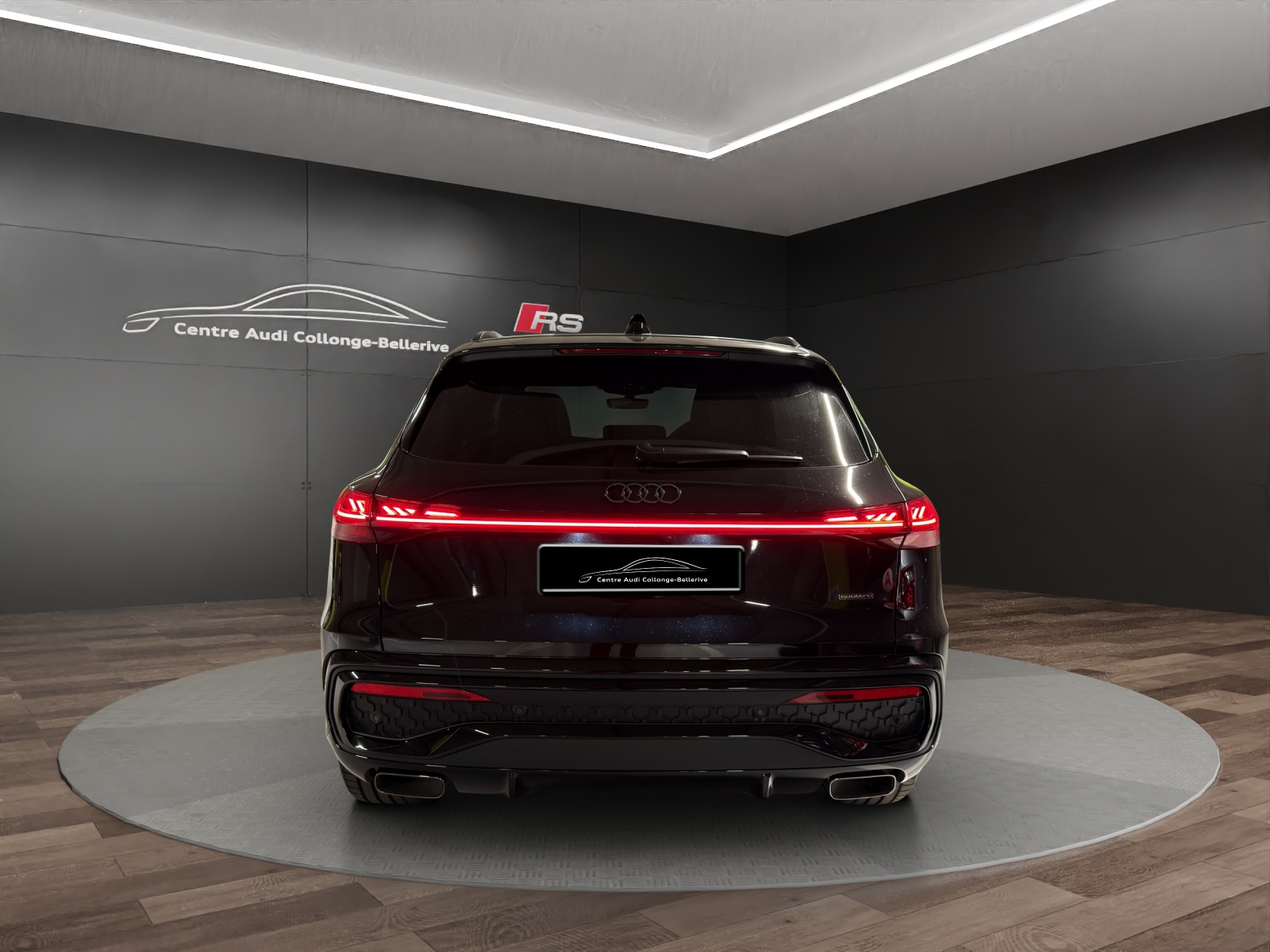 AUDI Q5 TFSI quatto 150 kW S-tronic-image-4