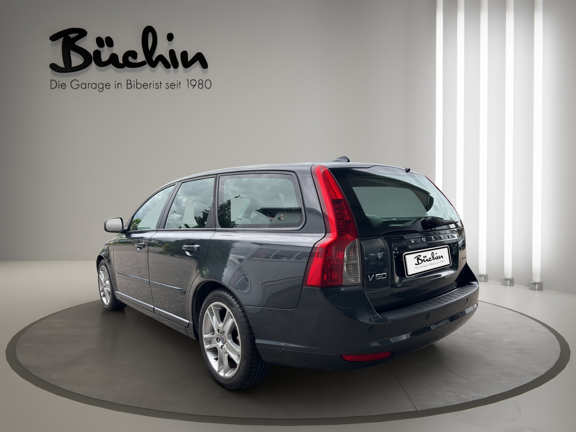 VOLVO V50 2.0D Momentum Powershift-image-4