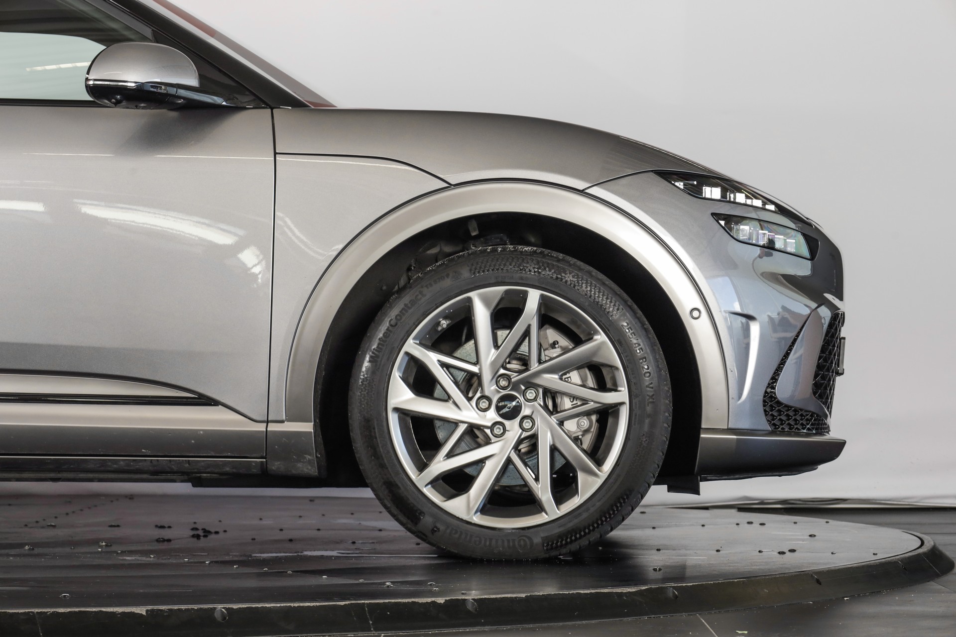 GENESIS GV60 77.4 kWh Sport AWD-image-5