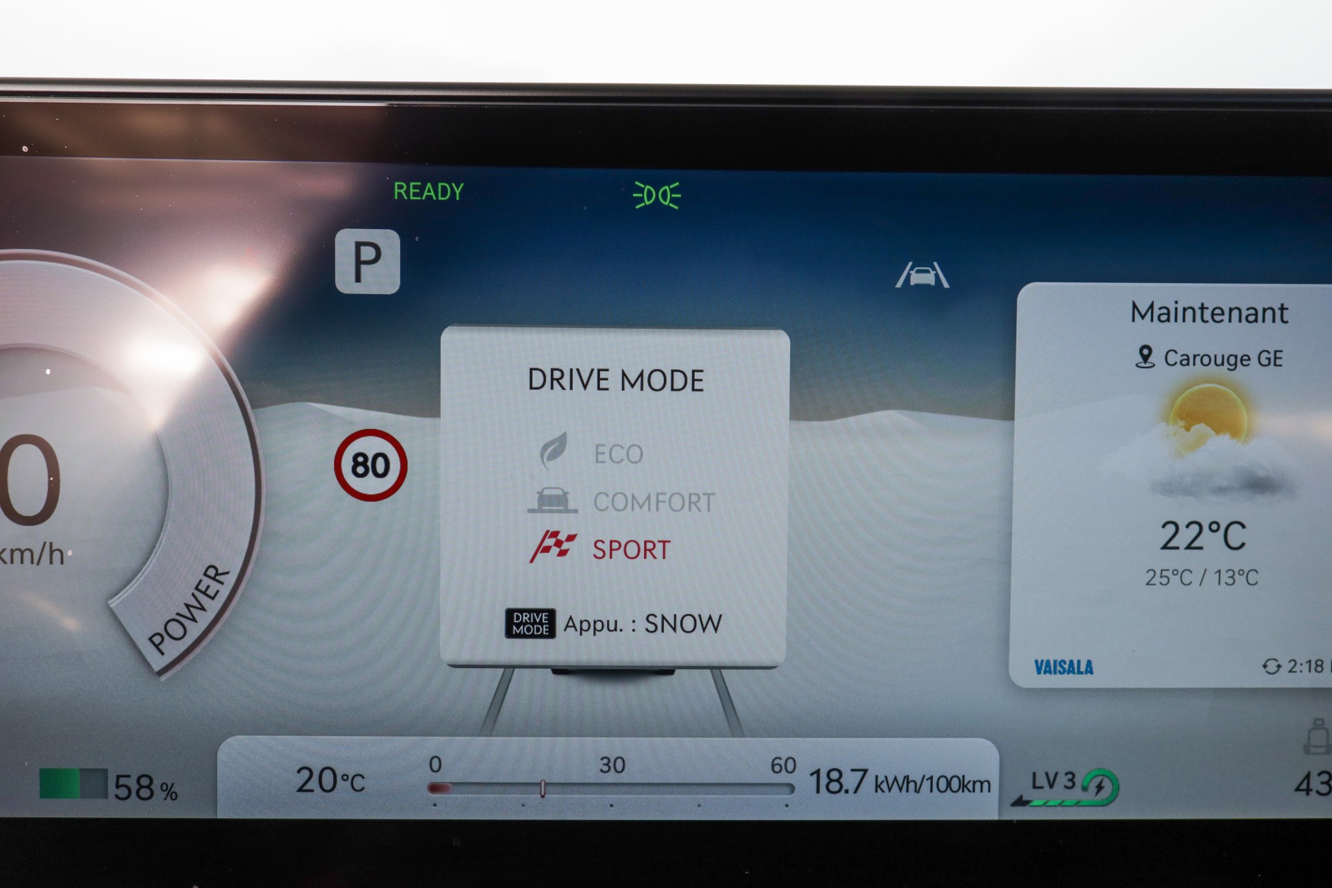 GENESIS GV60 77.4 kWh Sport AWD-image-20