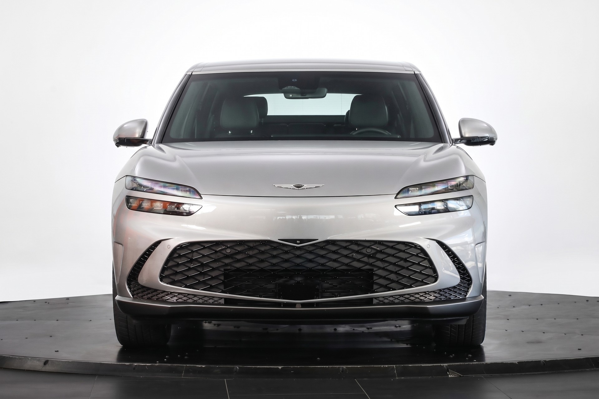 GENESIS GV60 77.4 kWh Sport AWD-image-1