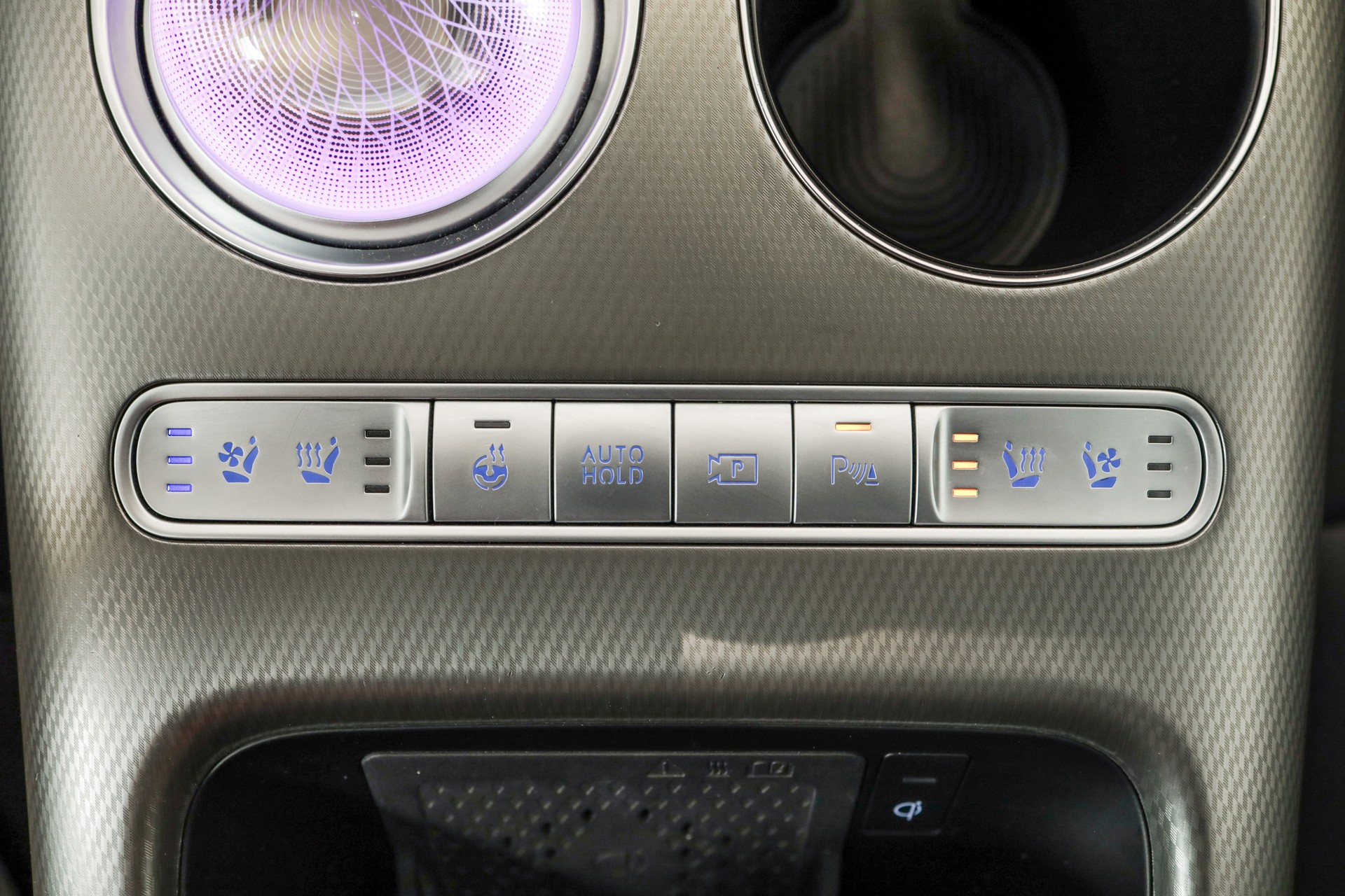 GENESIS GV60 77.4 kWh Sport AWD-image-17