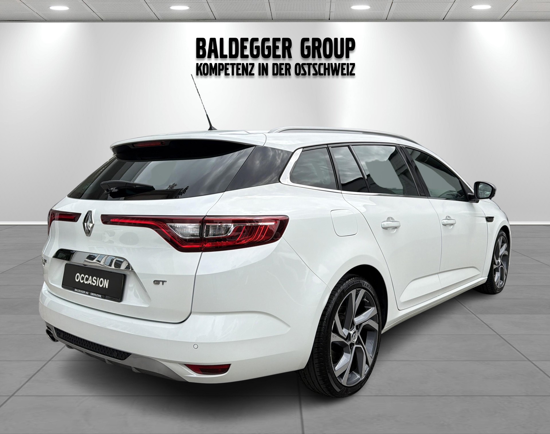 RENAULT Mégane Grandtour 1.6 TCe 205 GT-showroom-element-2