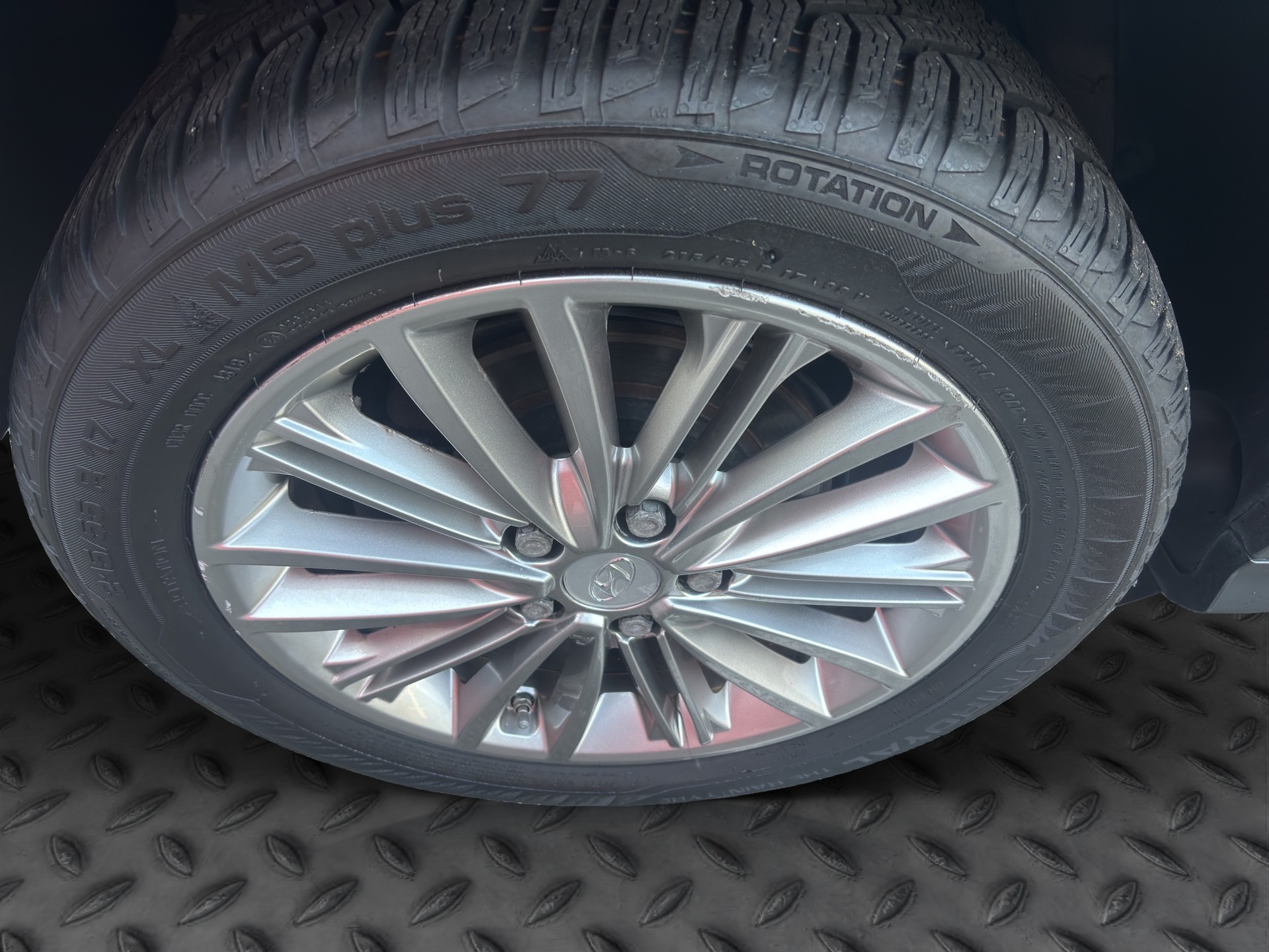 HYUNDAI Kona 1.6 T-GDi Launch 4WD DCT-image-17