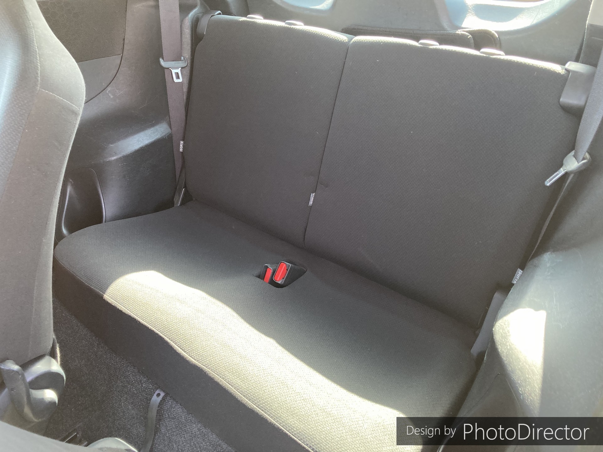 TOYOTA iQ 1.0 VVT-i Linea Sol-image-11