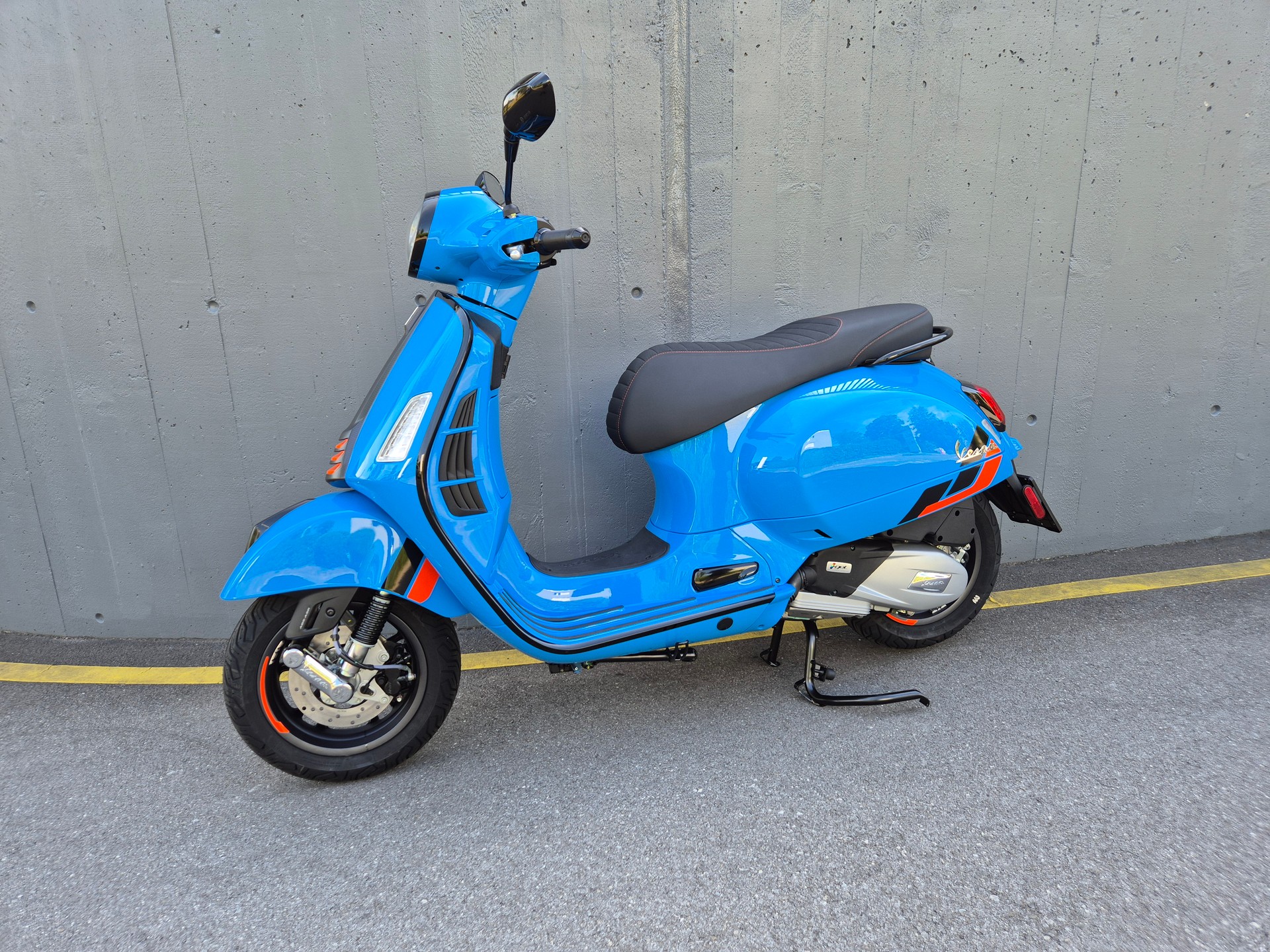 PIAGGIO GTS 125 Super Sport-image-3