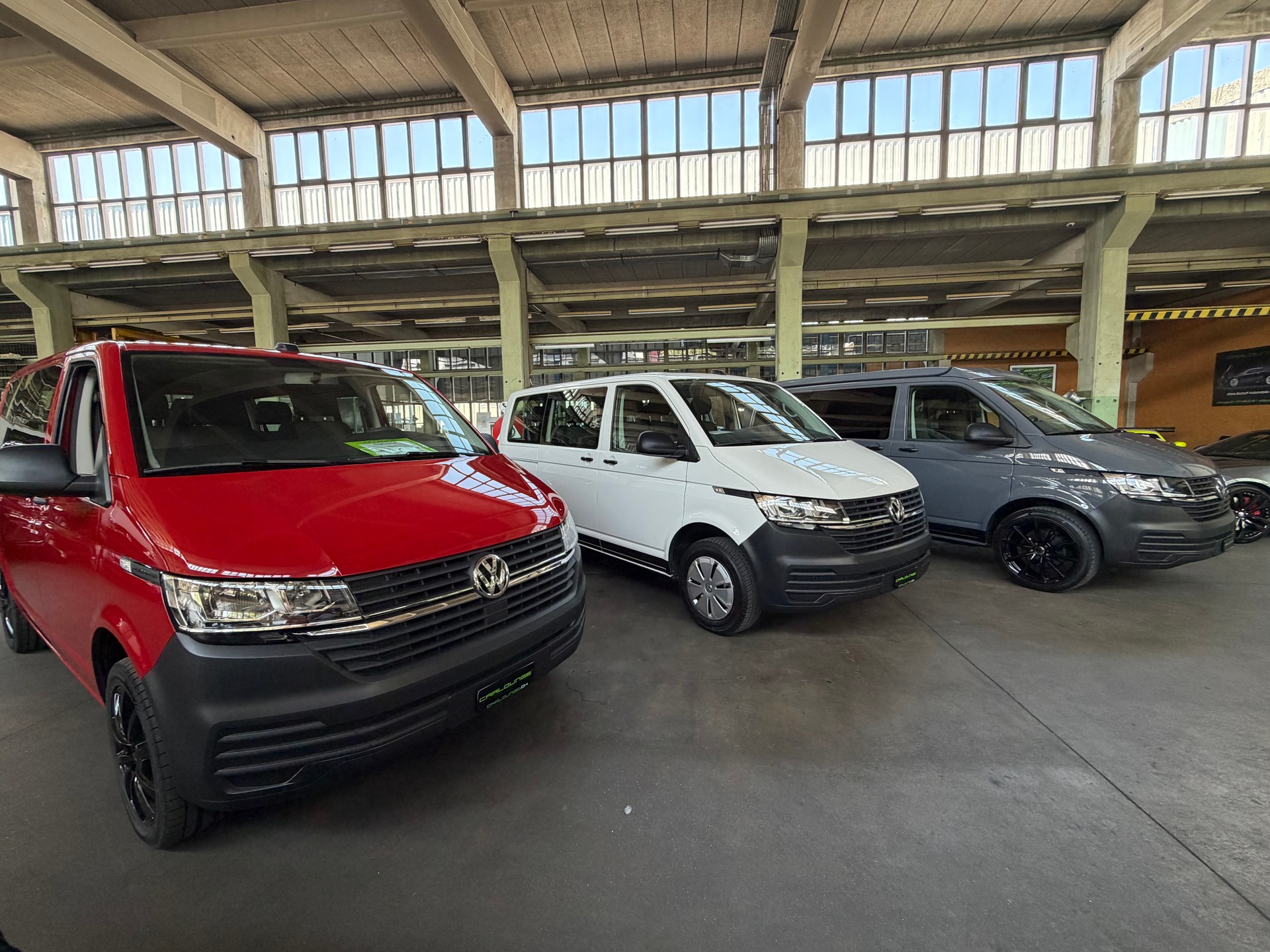 VW T6.1 2.0 TDI DSG Bus 9-Plätzer-image-11